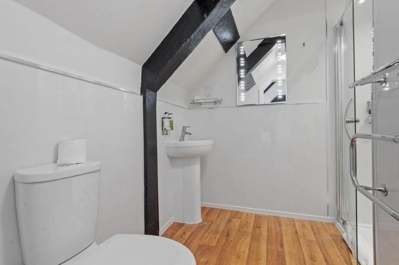 Standard Single Room photo 3