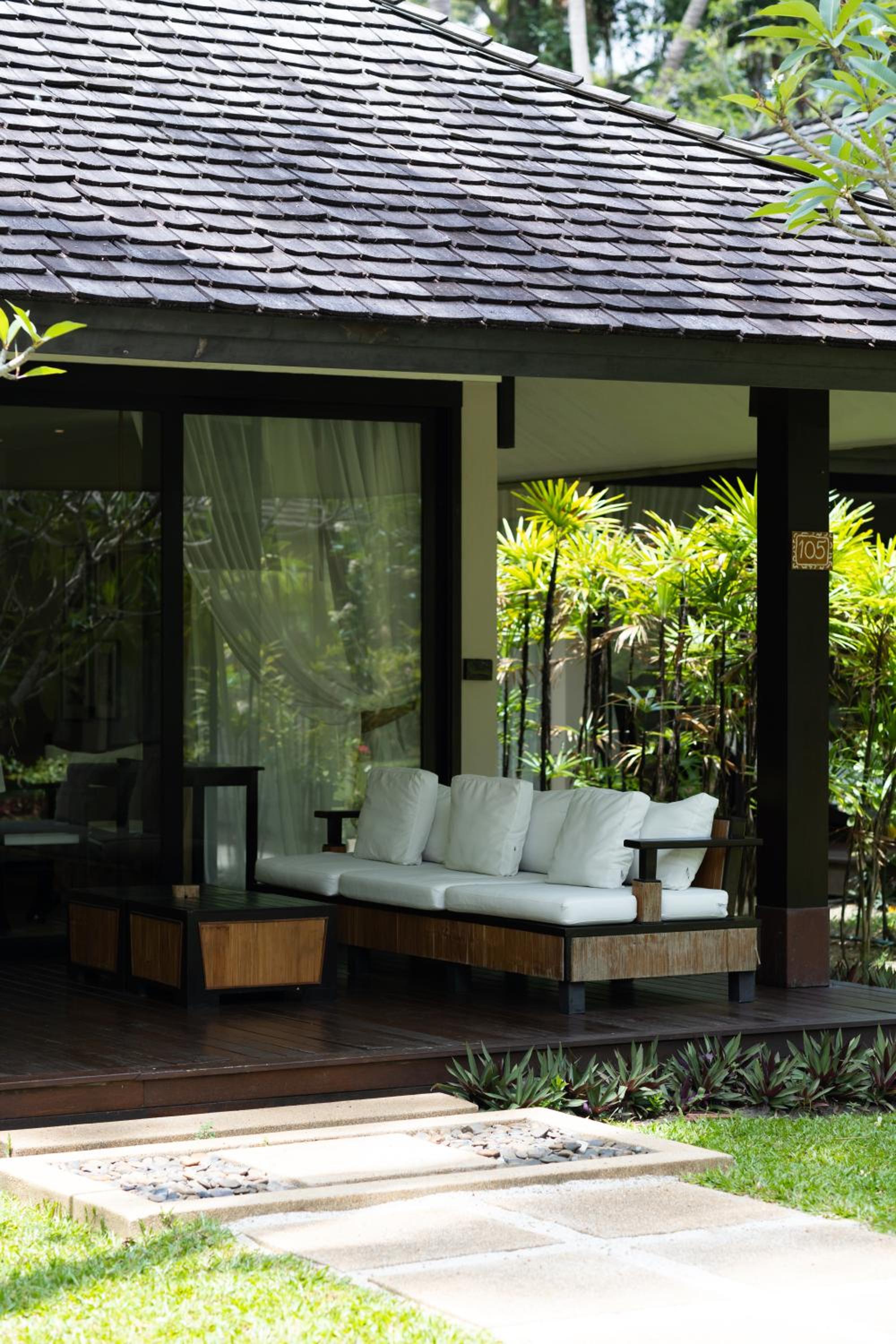 Villa with Garden View - Photo 4