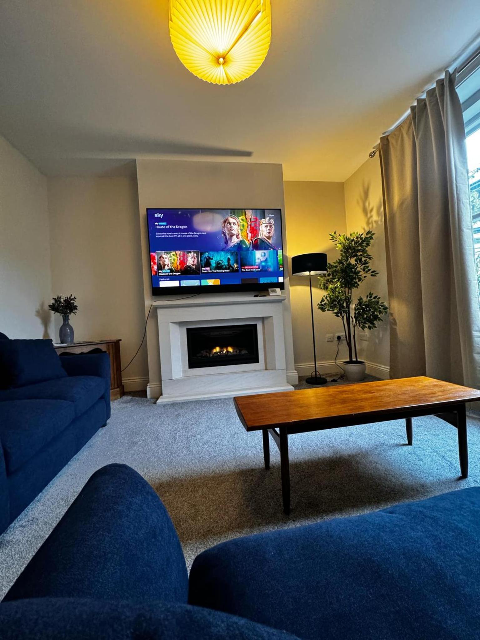 Two-Bedroom House photo 2