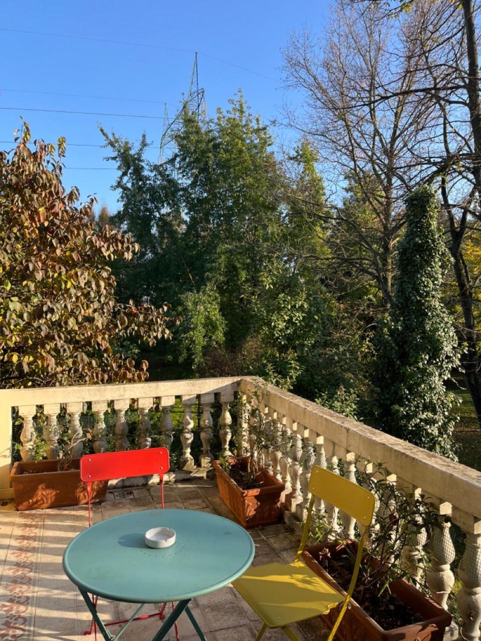 King Suite with Balcony photo 2