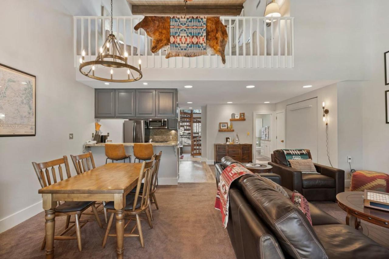 Two-Bedroom House photo 2