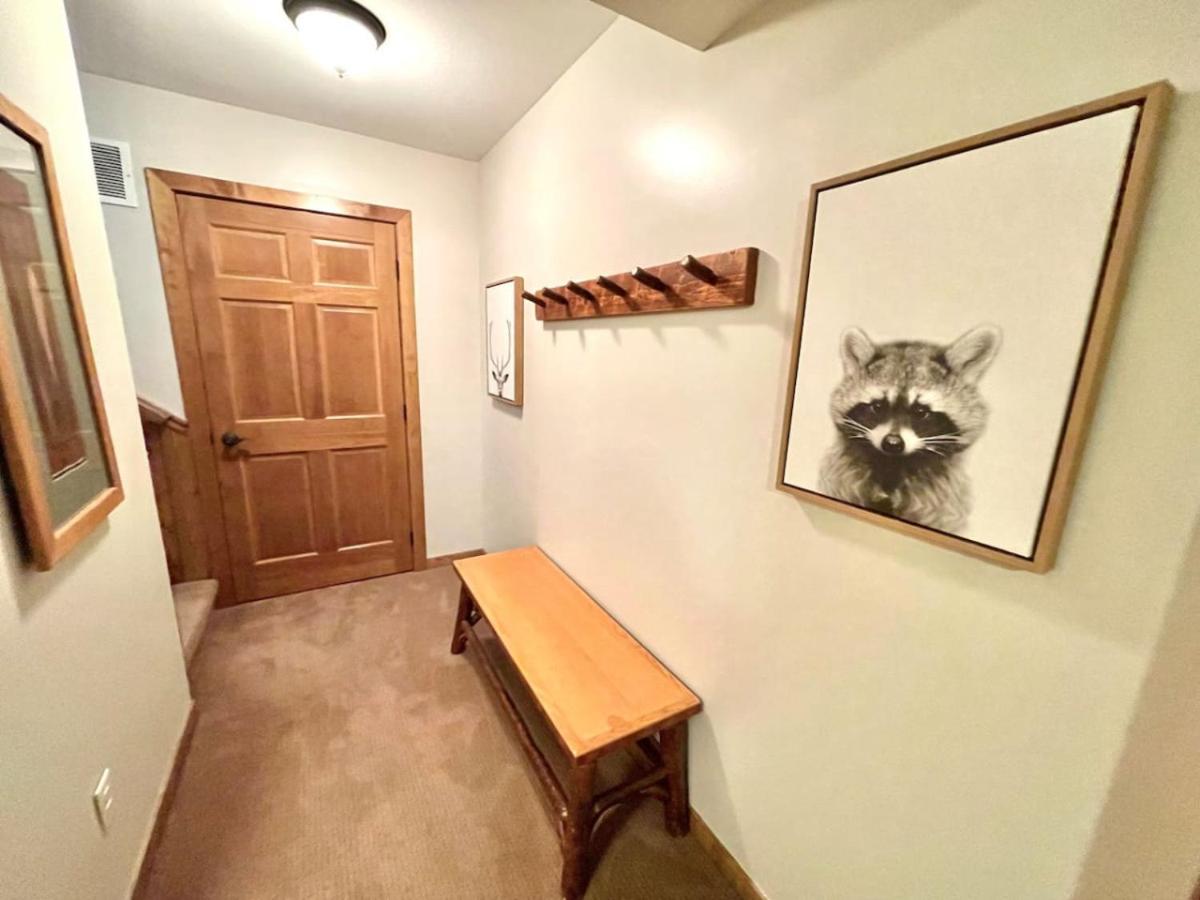 Two-Bedroom House photo 2
