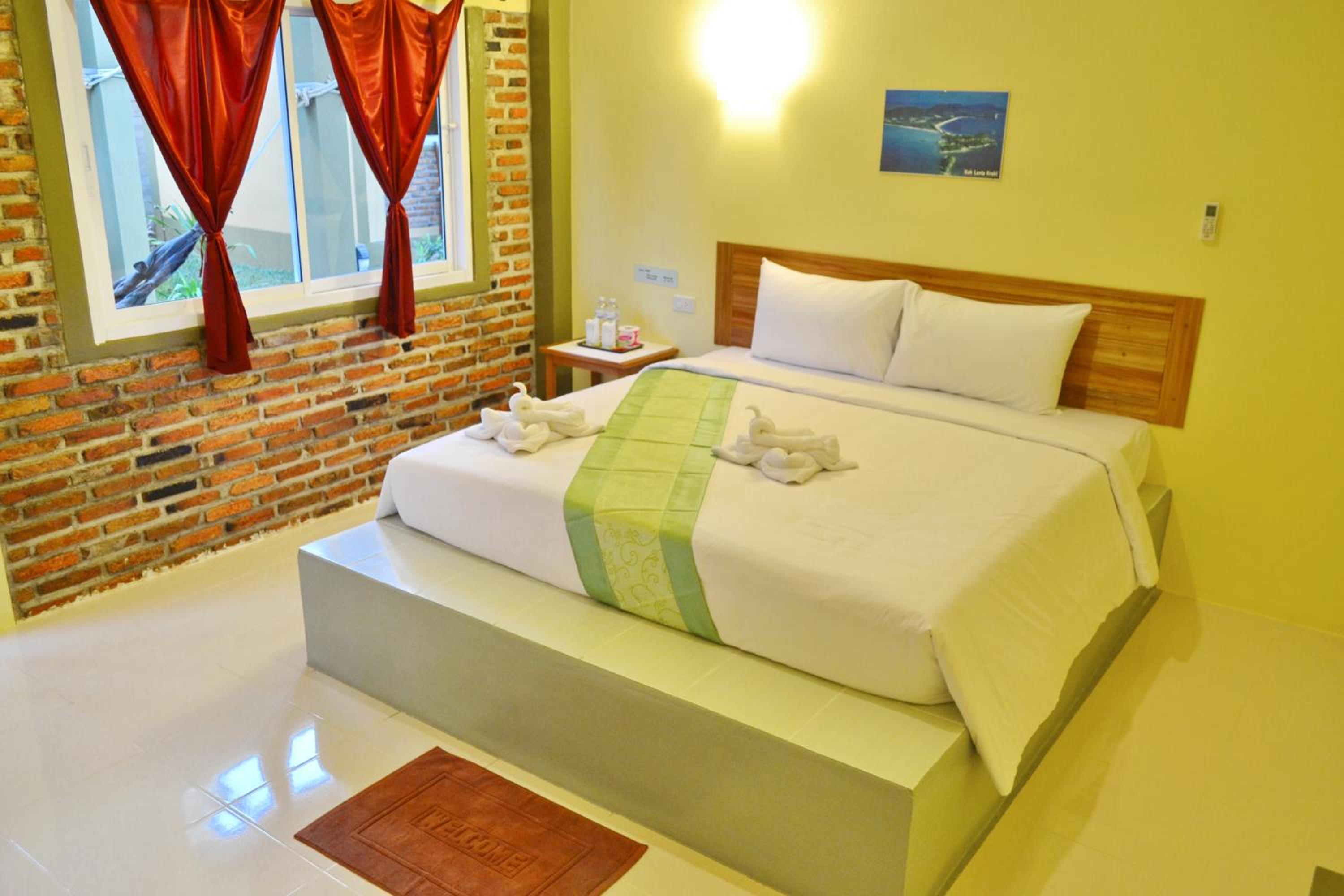 King Room with Garden View photo 2