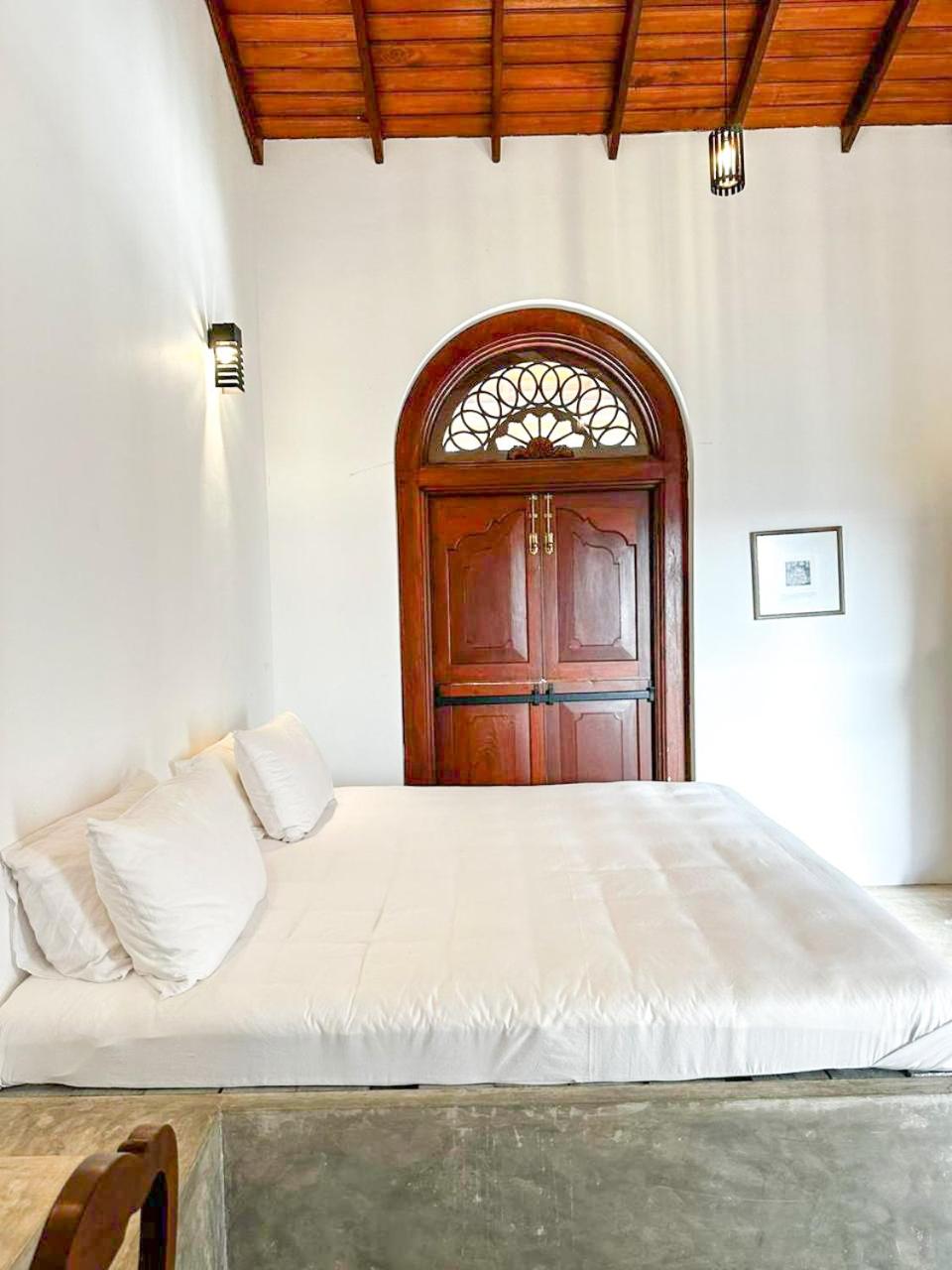 Double Room with Balcony (2 Adults + 1 Child) photo 2