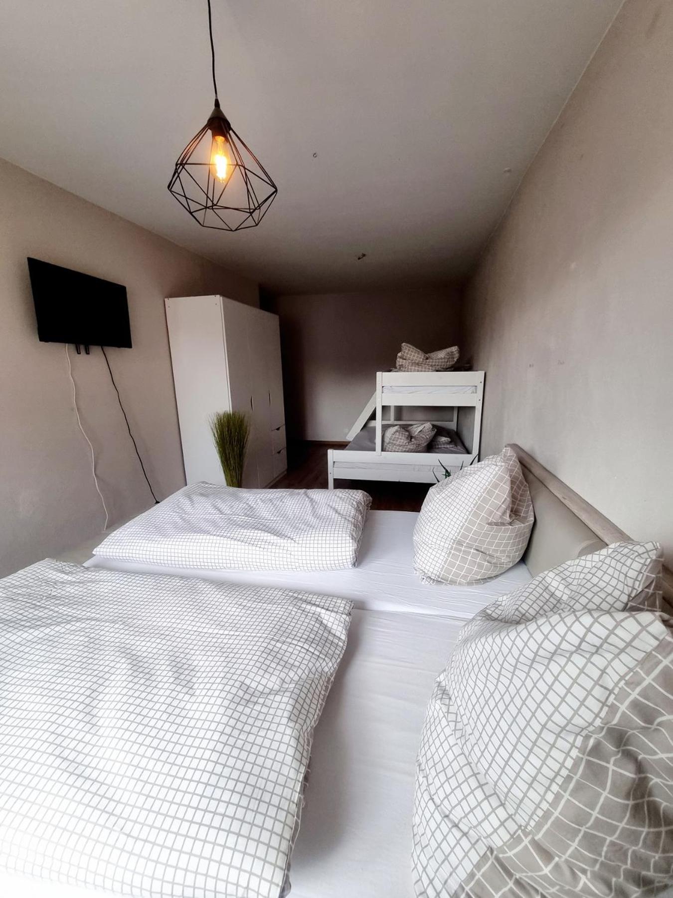 Apartment - Photo 2