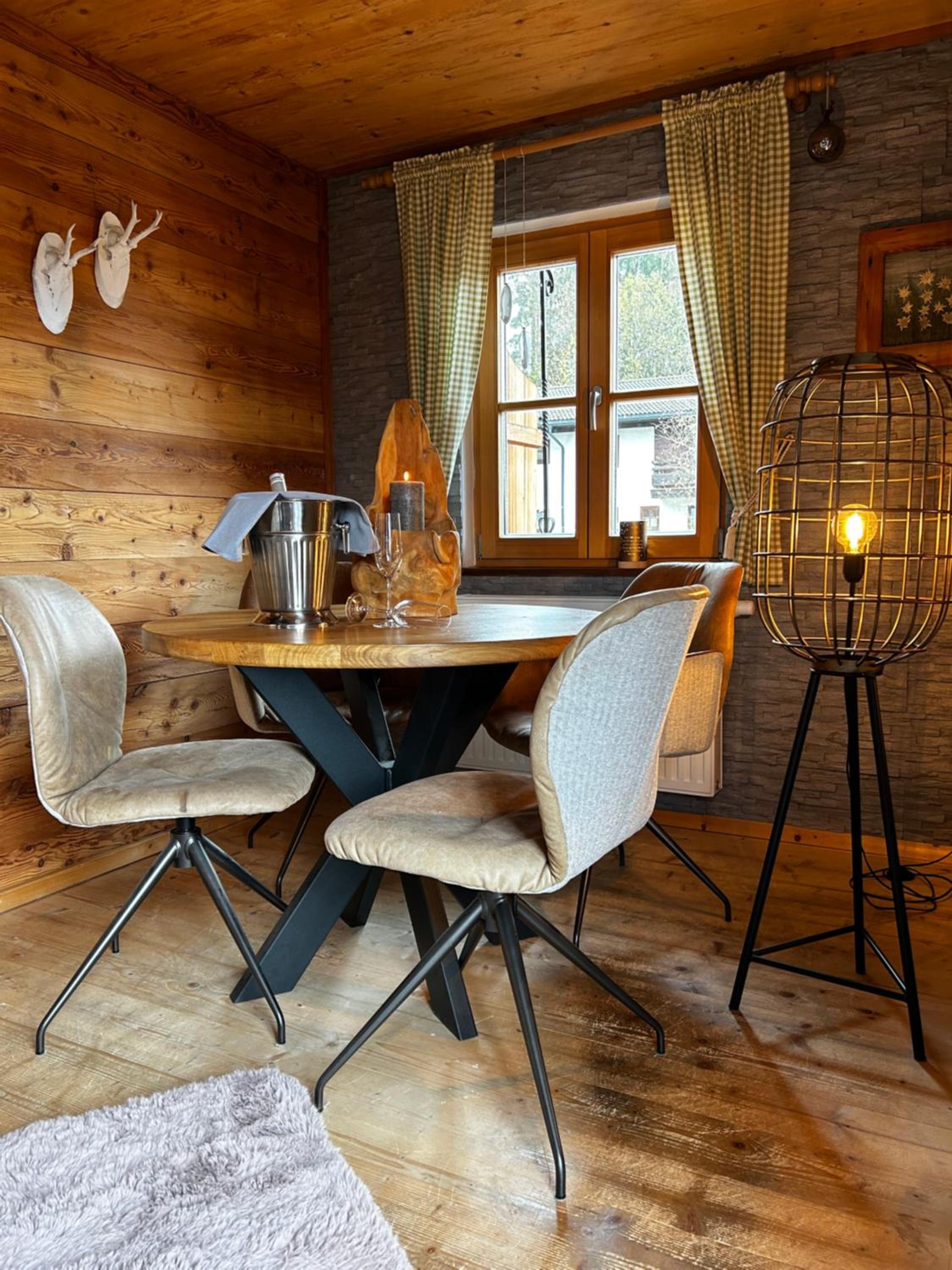 Deluxe Suite - Photo 3