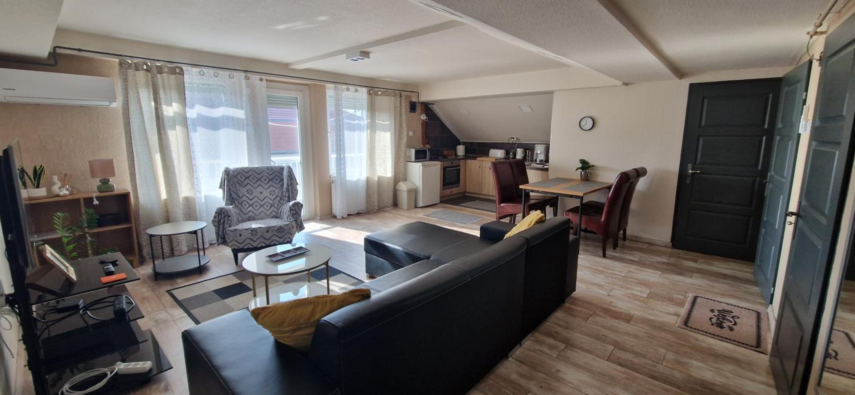 Two-Bedroom Loft Apartment photo 1
