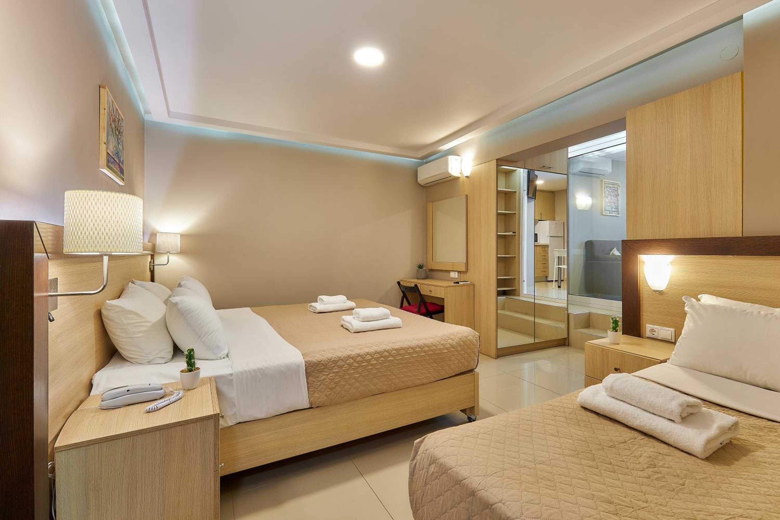 Open-Plan Family Suite Ground Floor