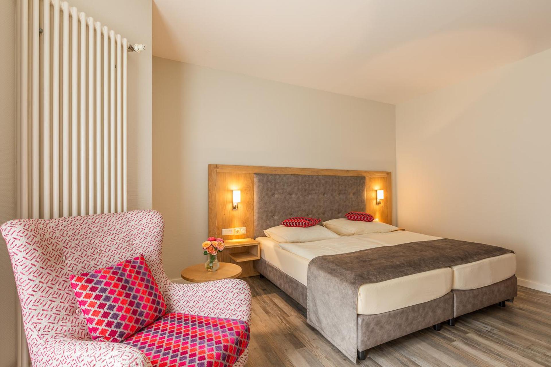 Business Double Room - Photo 1