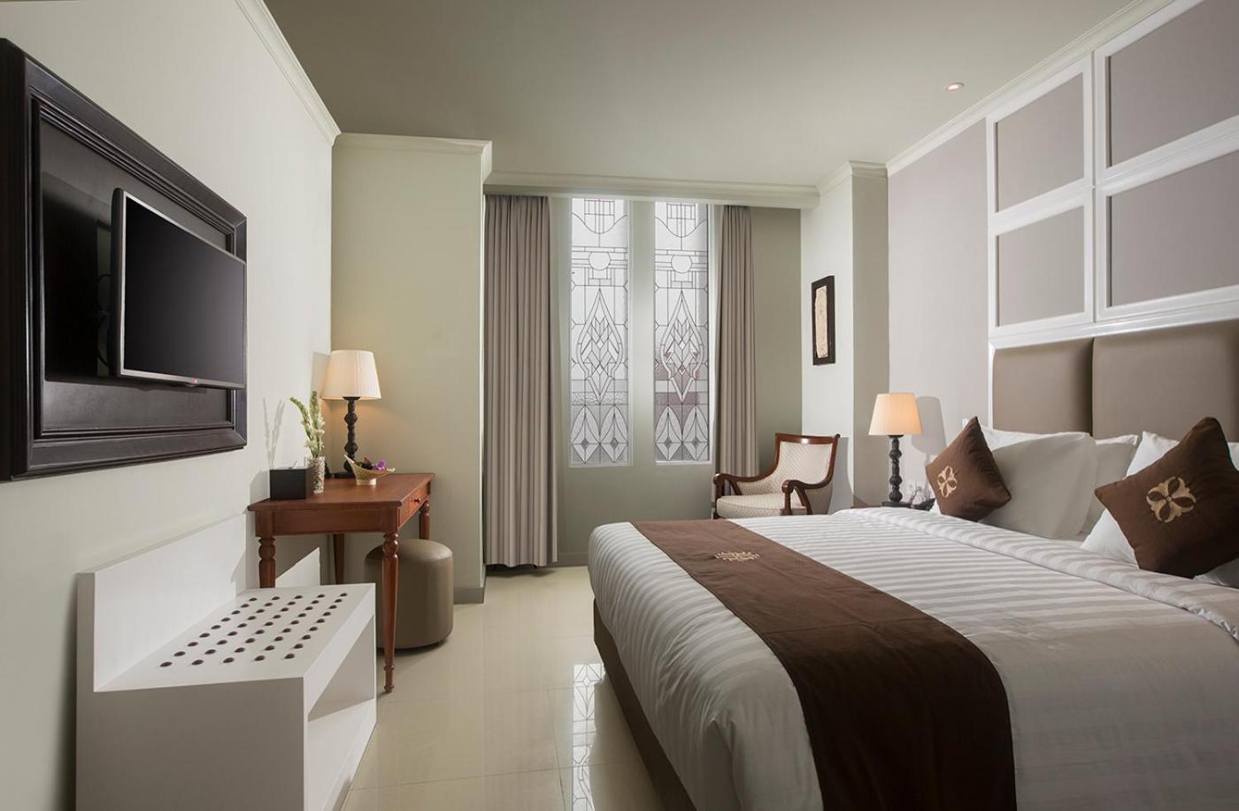 Suite Room - Photo 1