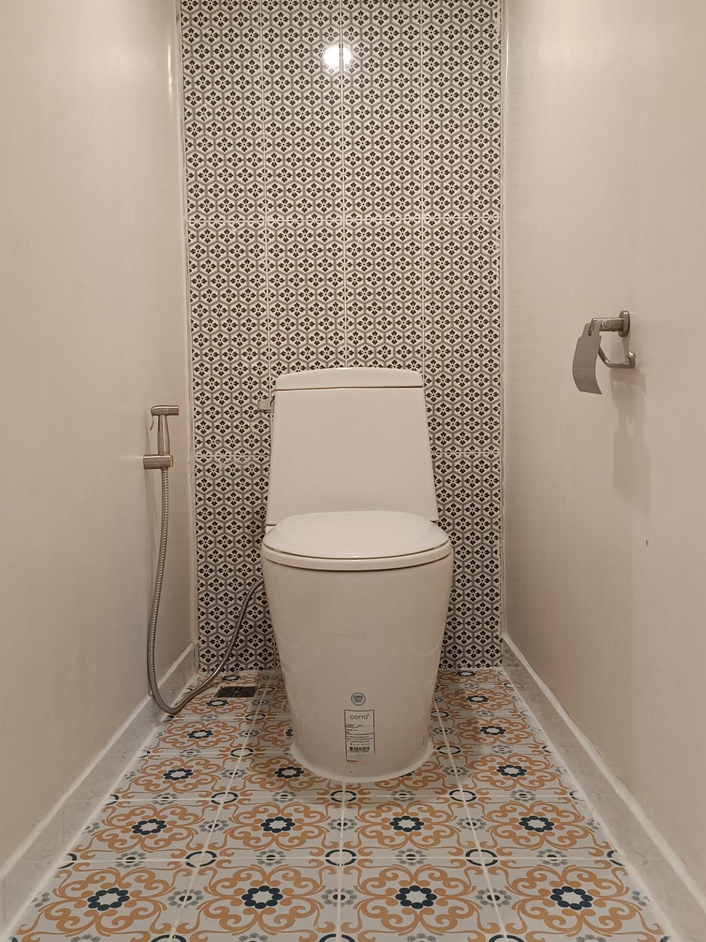 Quayside Suite River Access with Bathtub - Photo 7