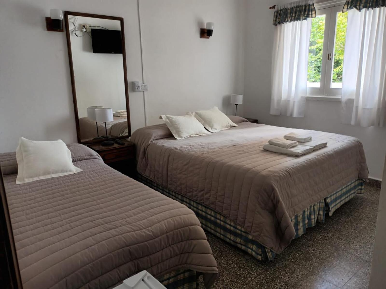 Triple Room photo 2