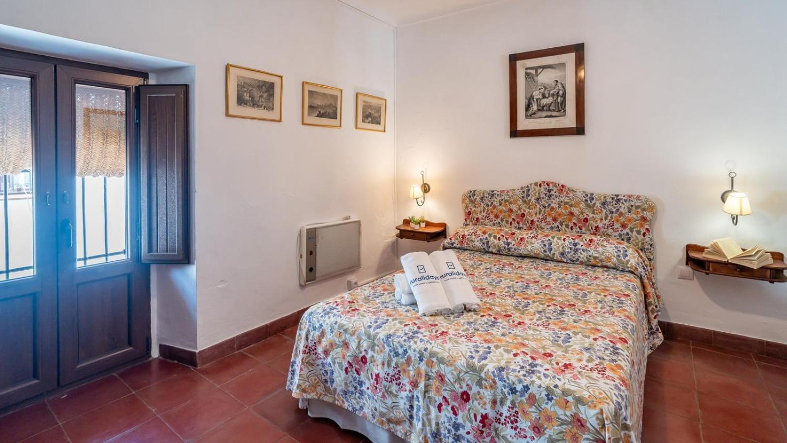 Casa de cuatro habitaciones