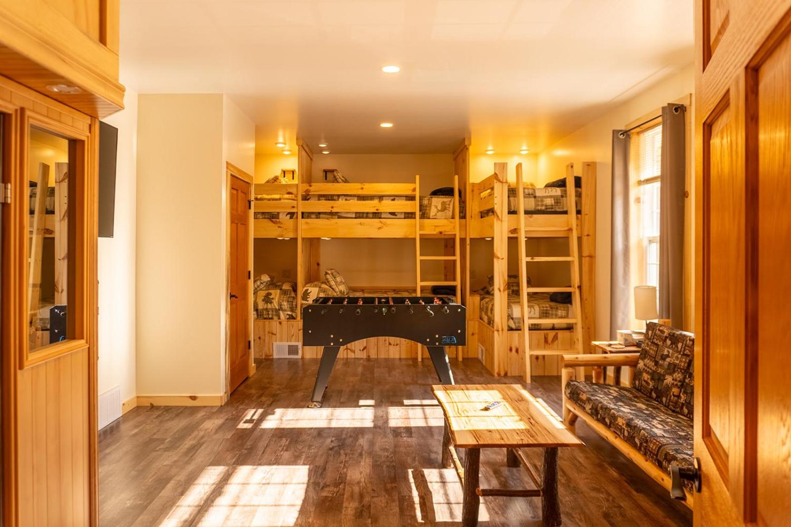 Three-Bedroom Townhouse - Photo 1