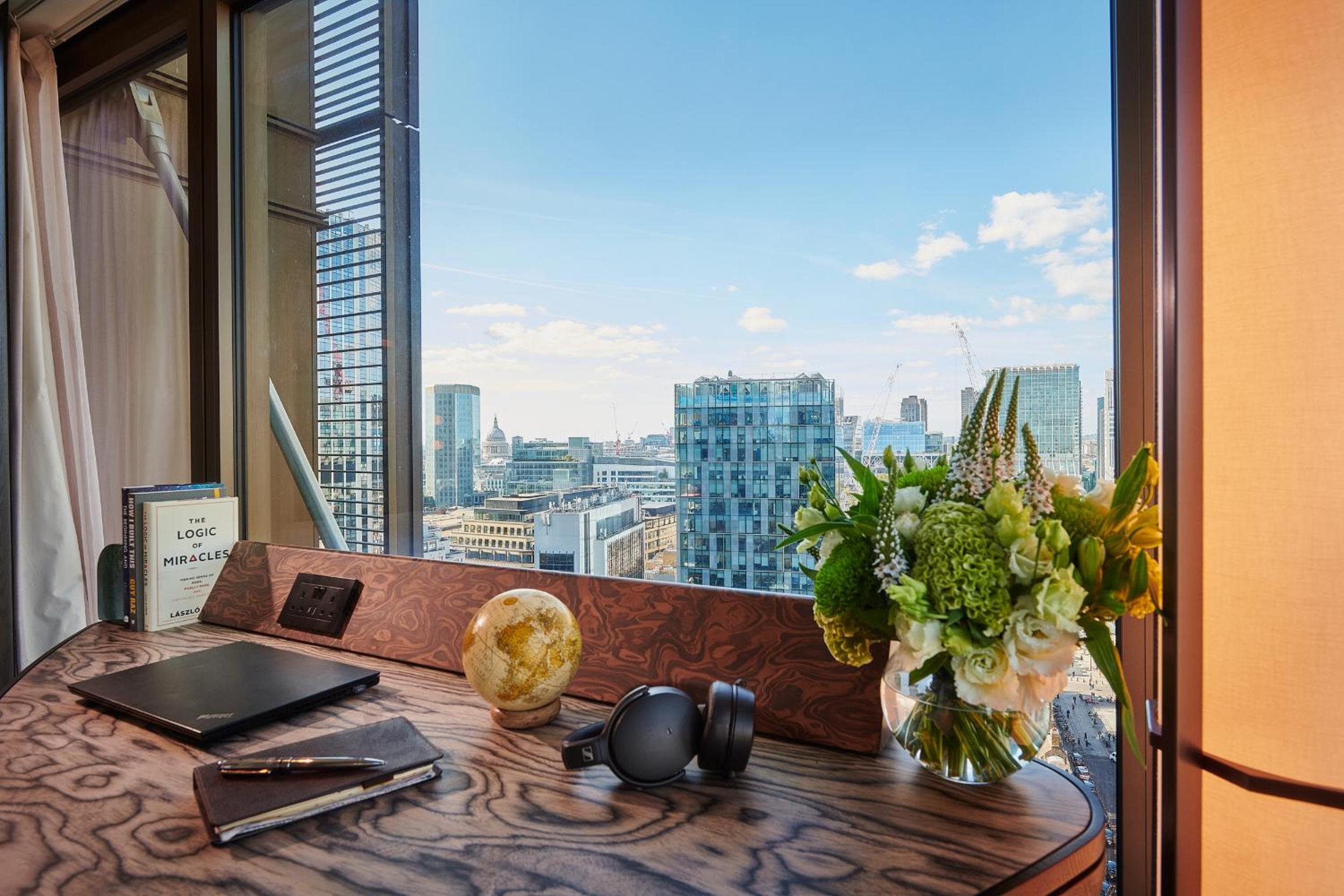 Devonshire Suite