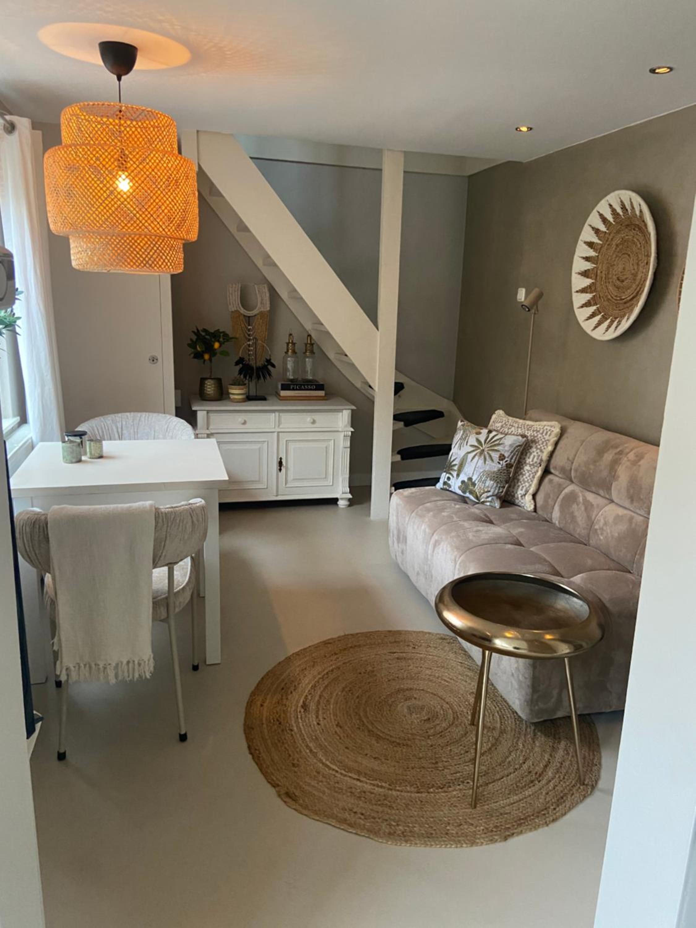 One-Bedroom House photo 1