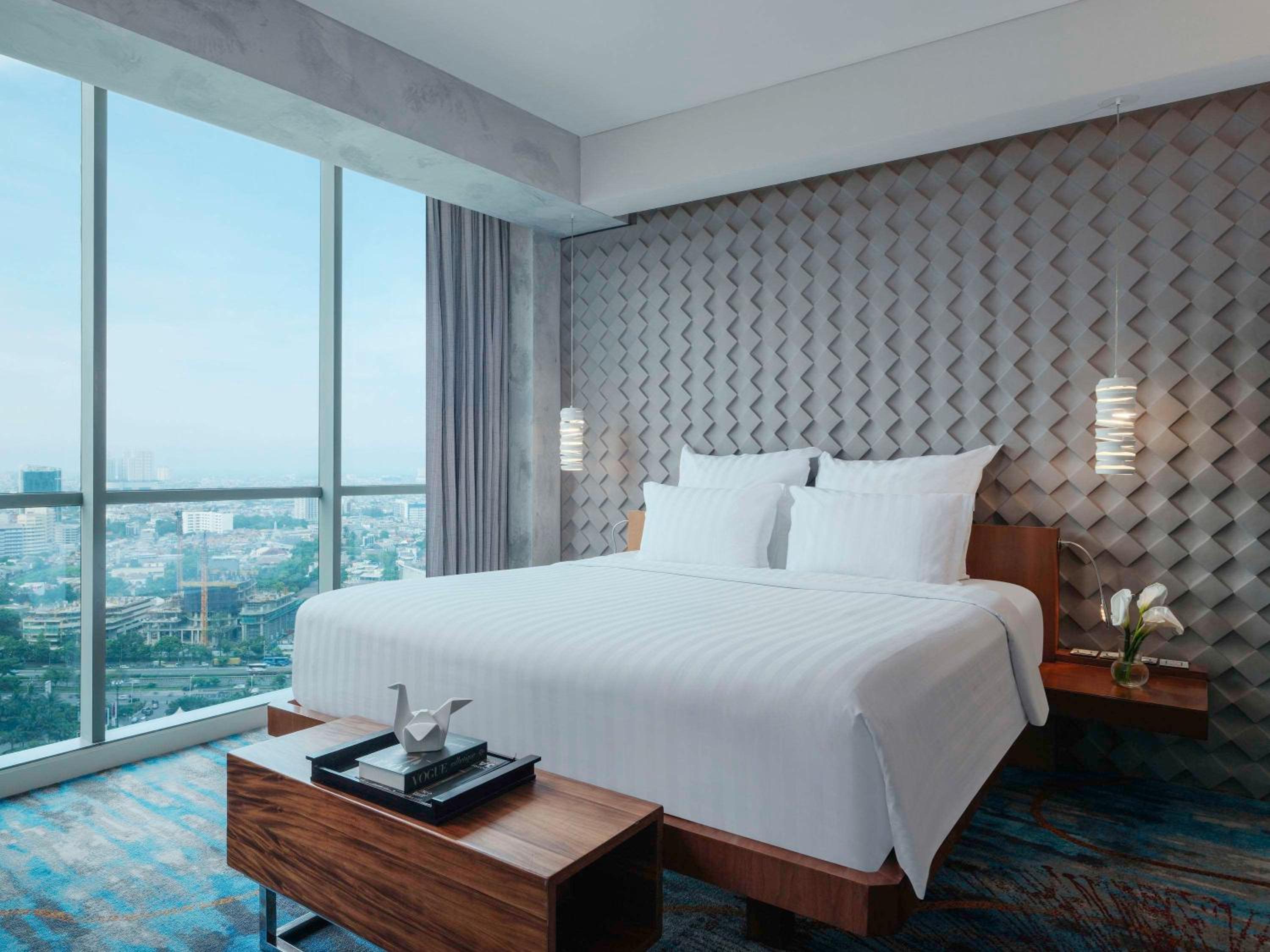 Executive King Suite with Park View