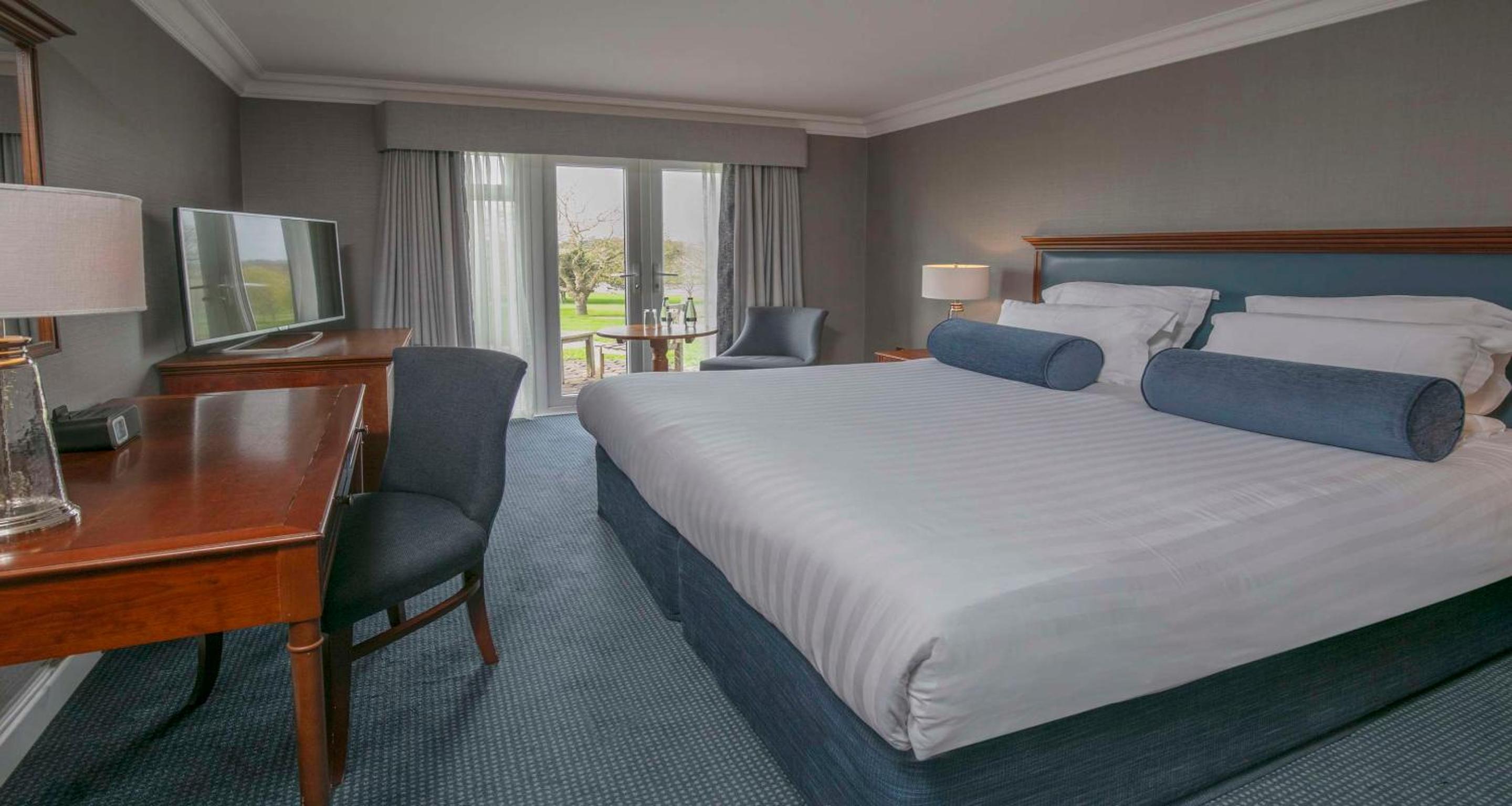 Deluxe Double Room with View - Photo 1