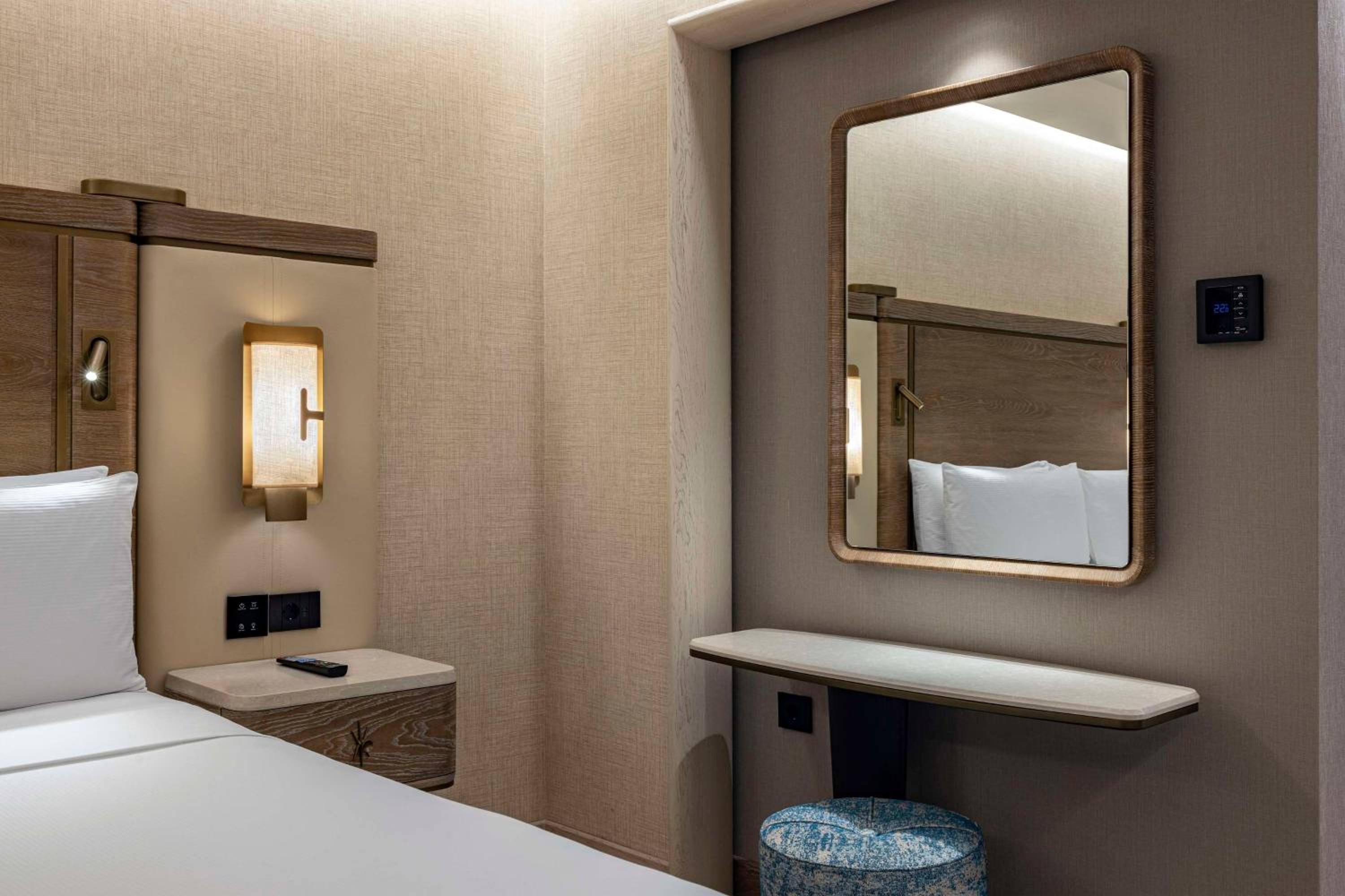 Deluxe King Room With Bosphorus View
