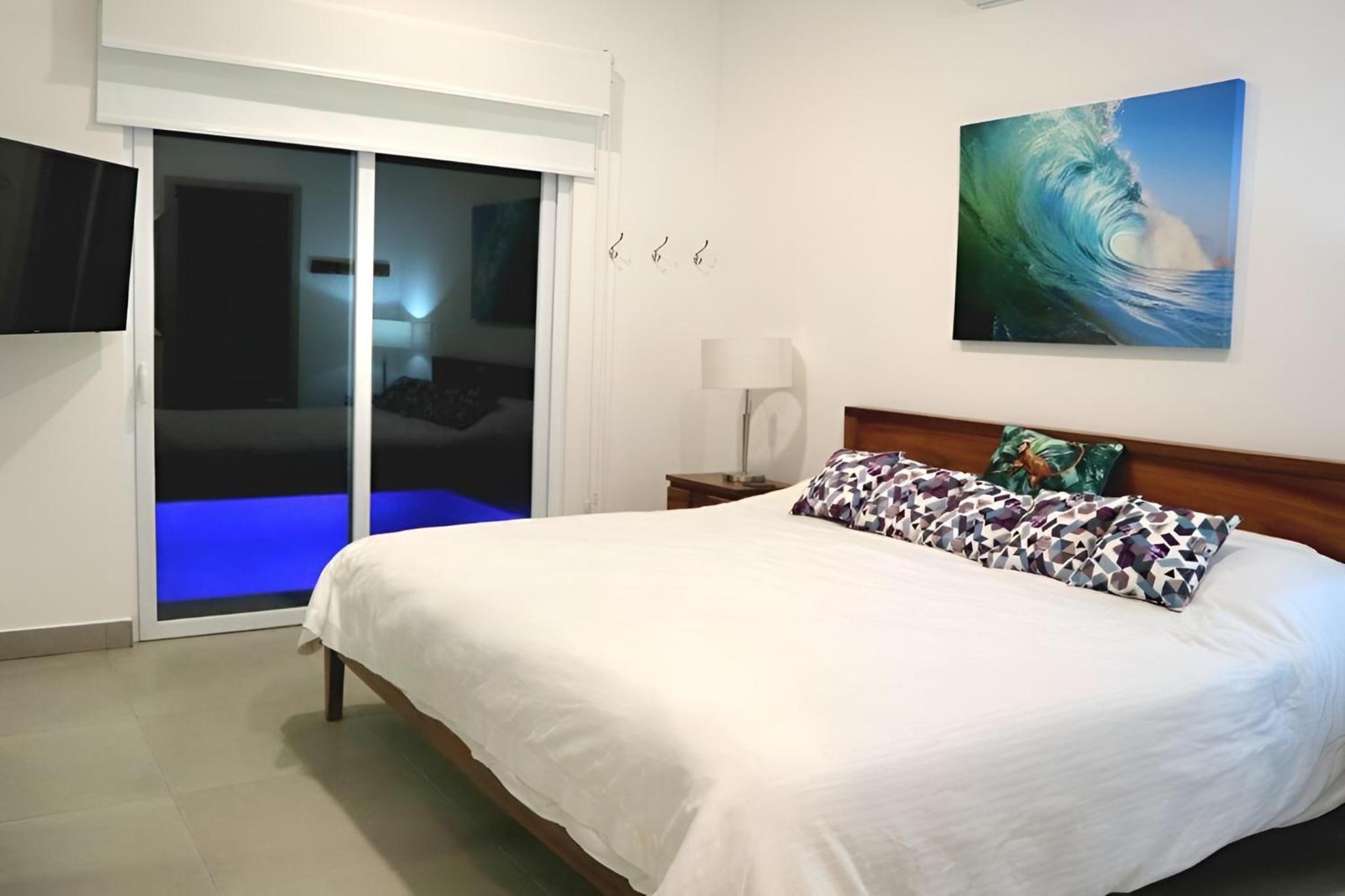 Three-Bedroom Villa photo 1