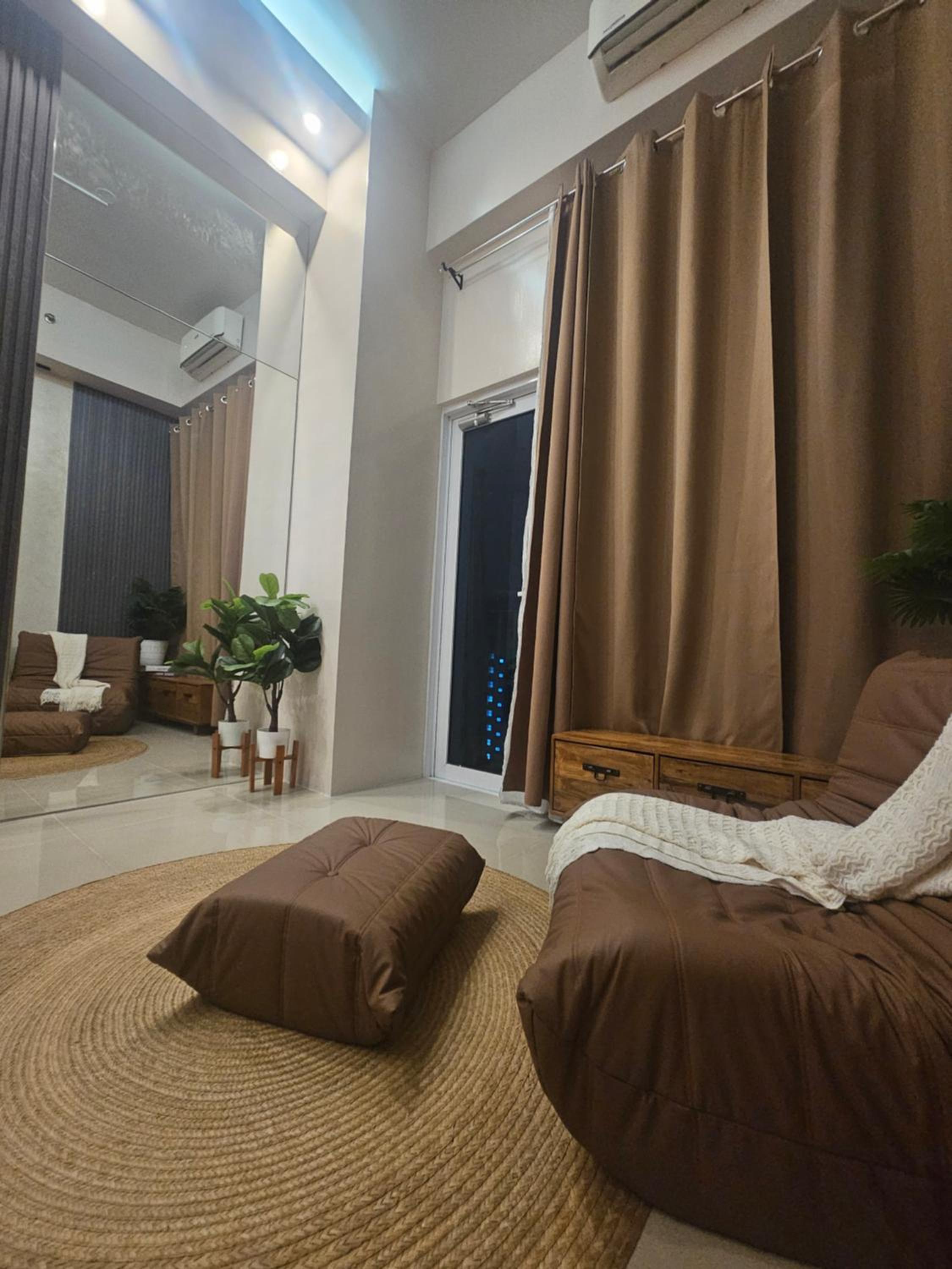Apartment with View and Balcony