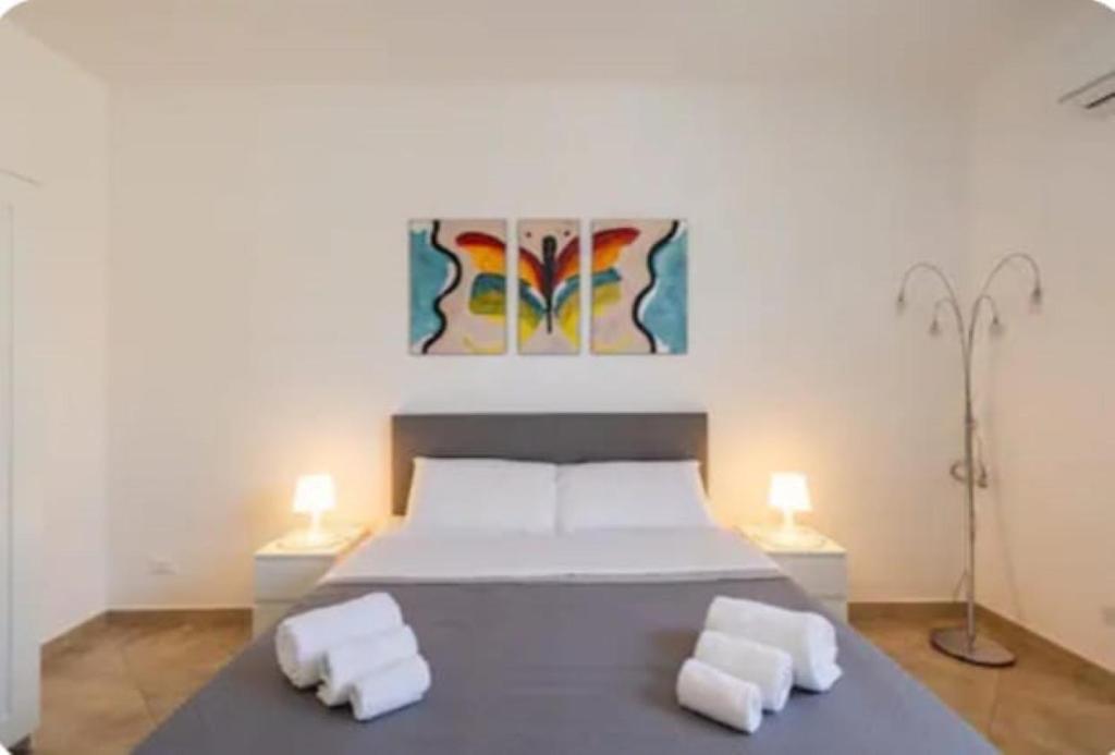 One-Bedroom Apartment with Terrace