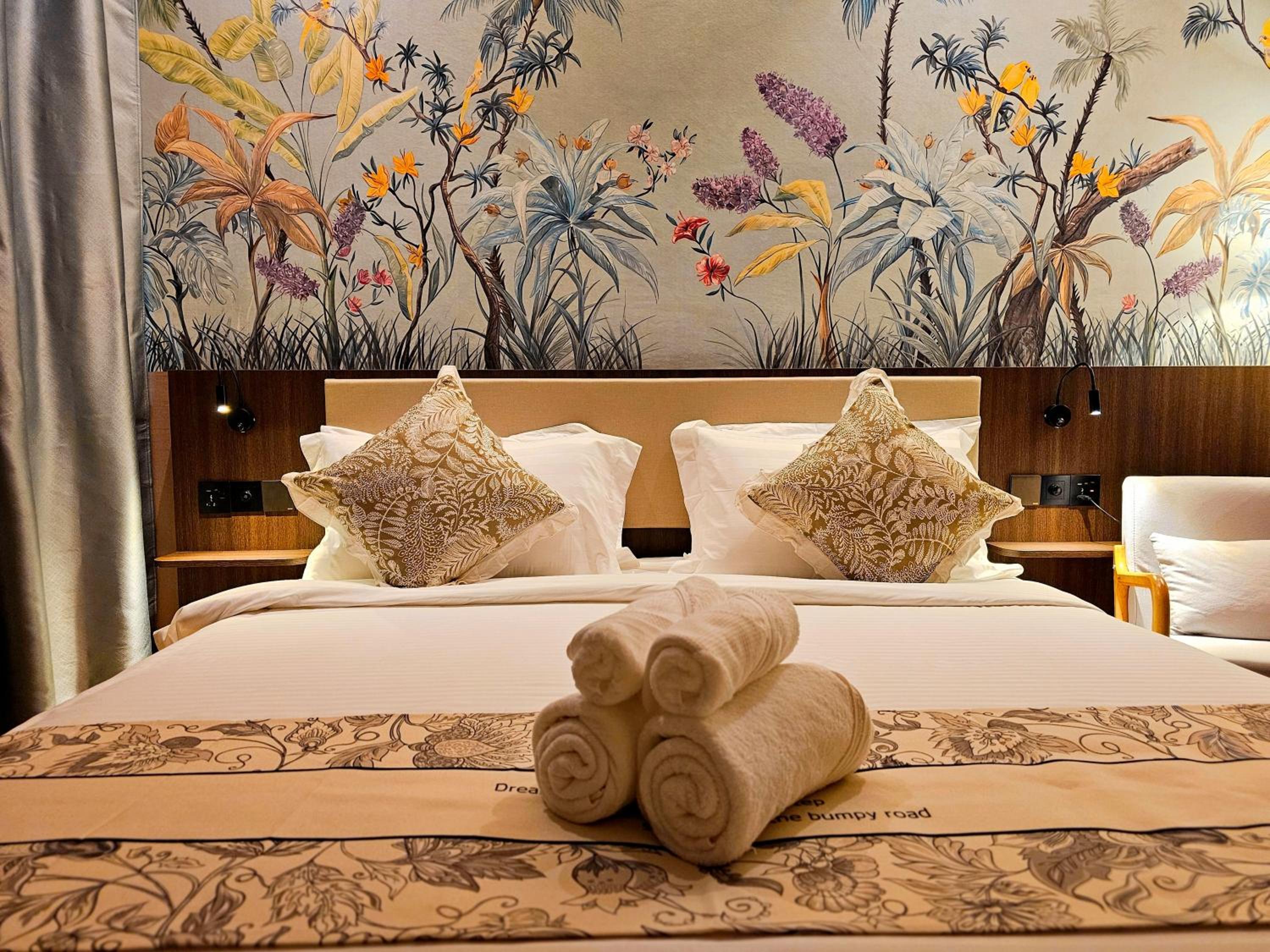 Two-Bedroom Suite - Photo 25