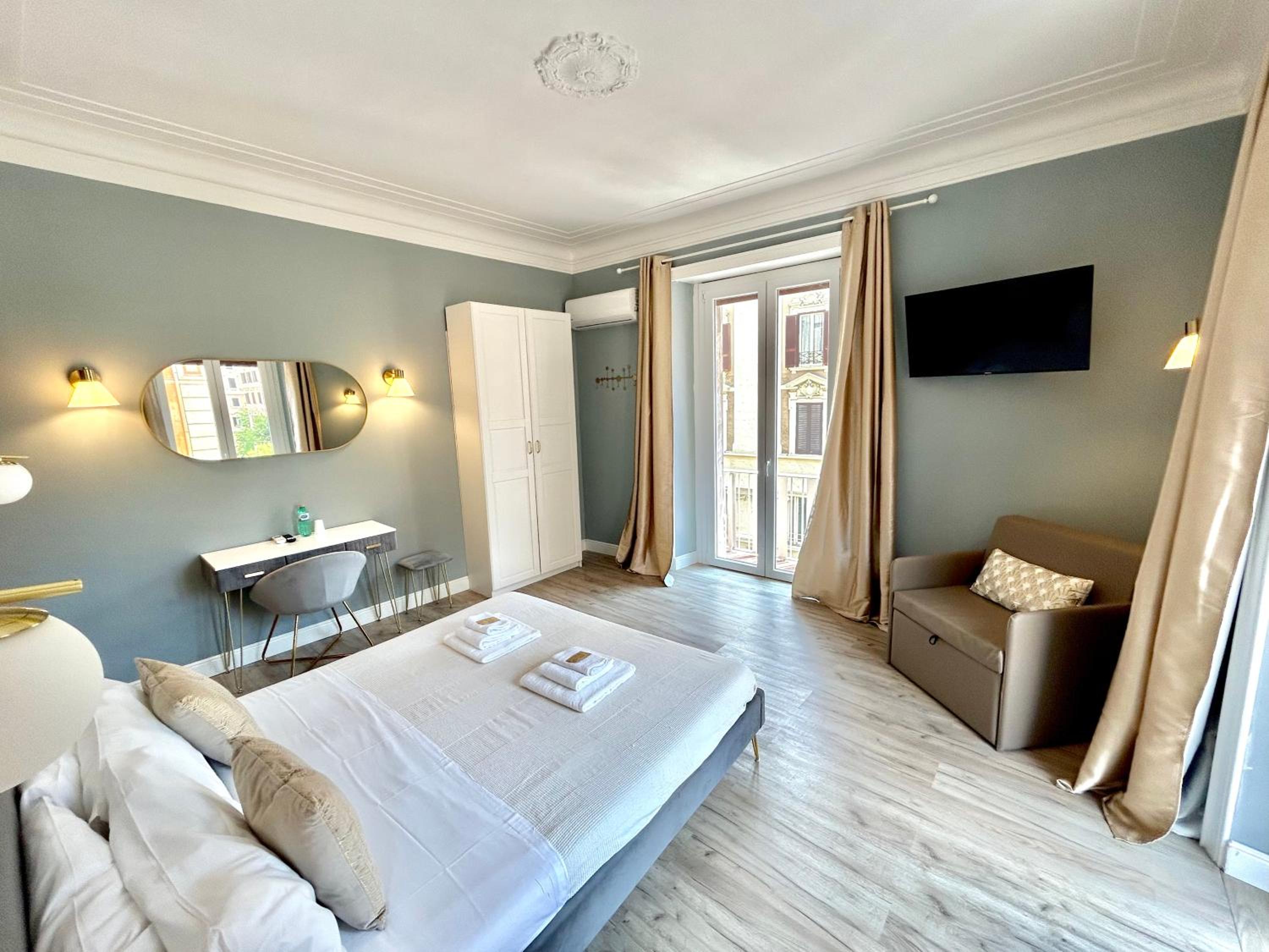Triple Room with Balcony photo 3