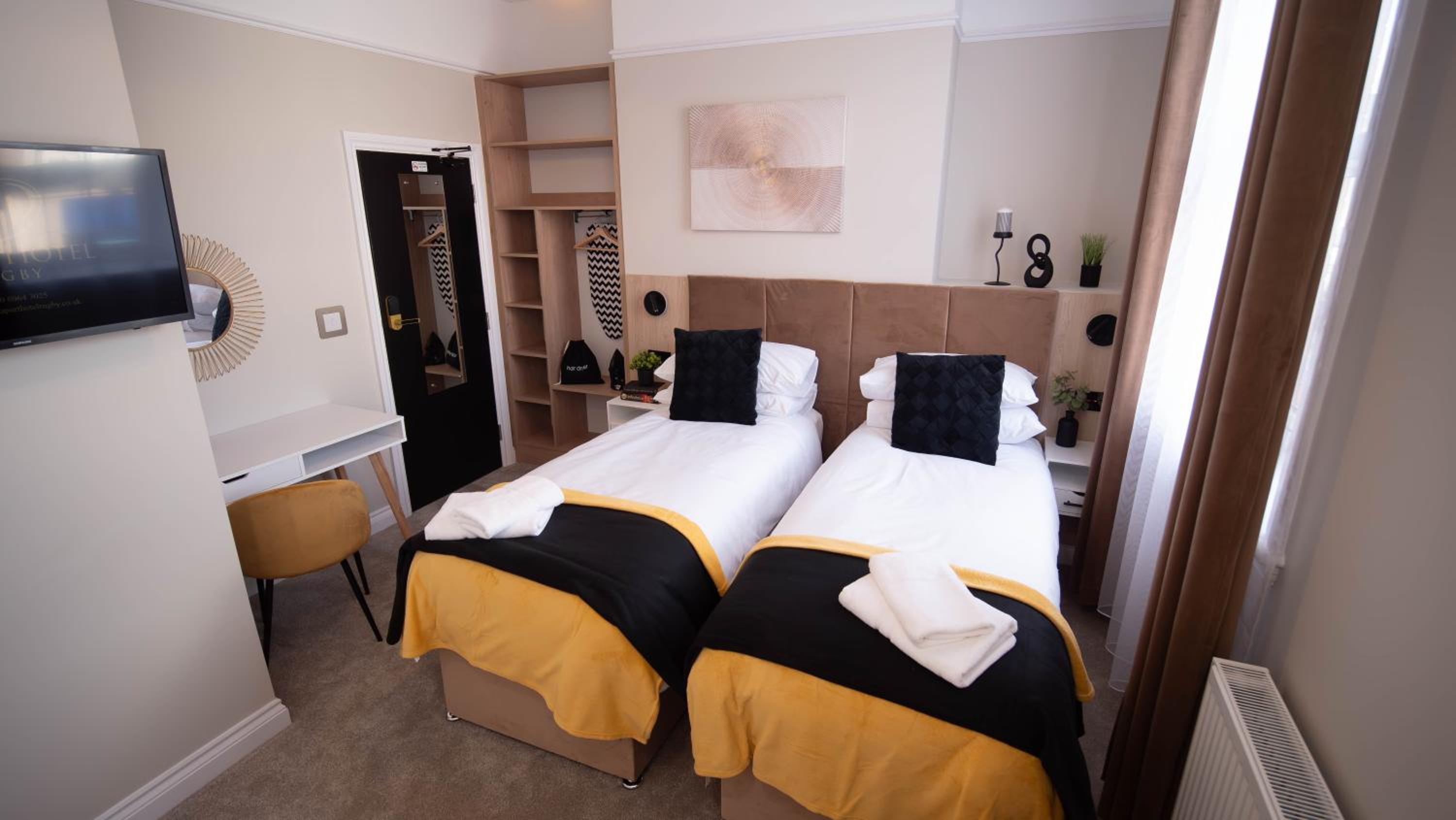 Standard Double Room photo 3