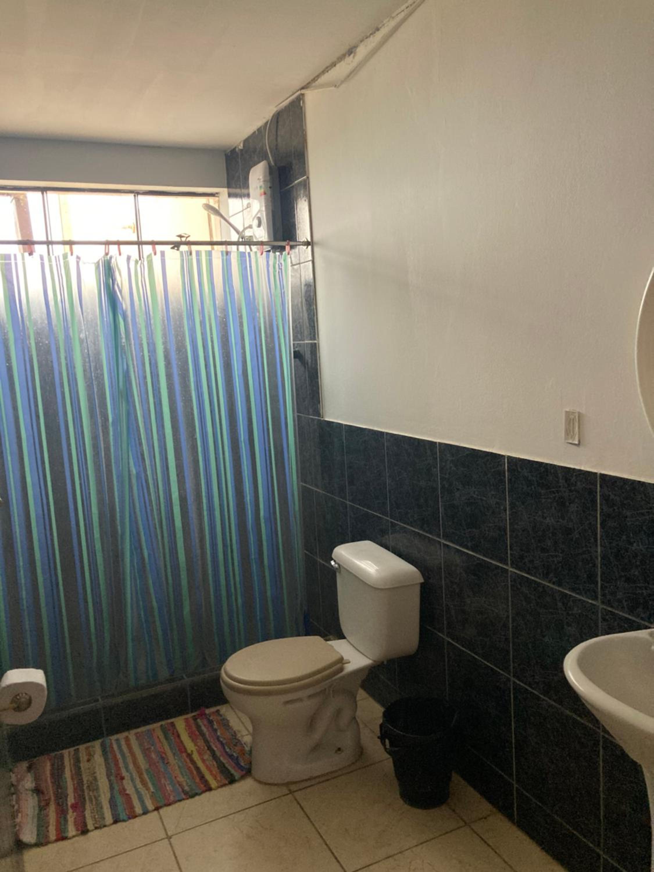 Twin Room - Photo 2