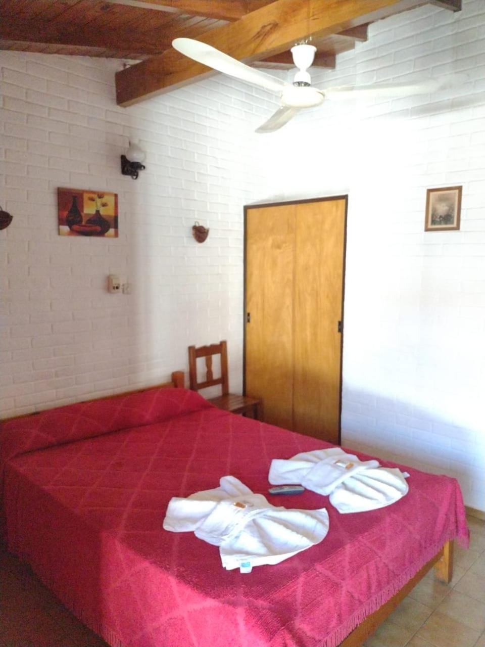 Double Or Twin Room With Private Bathroom photo 1