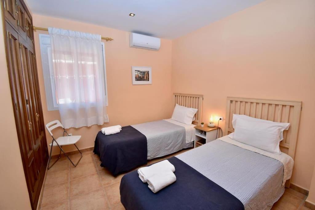 Villa de Tres Habitaciones