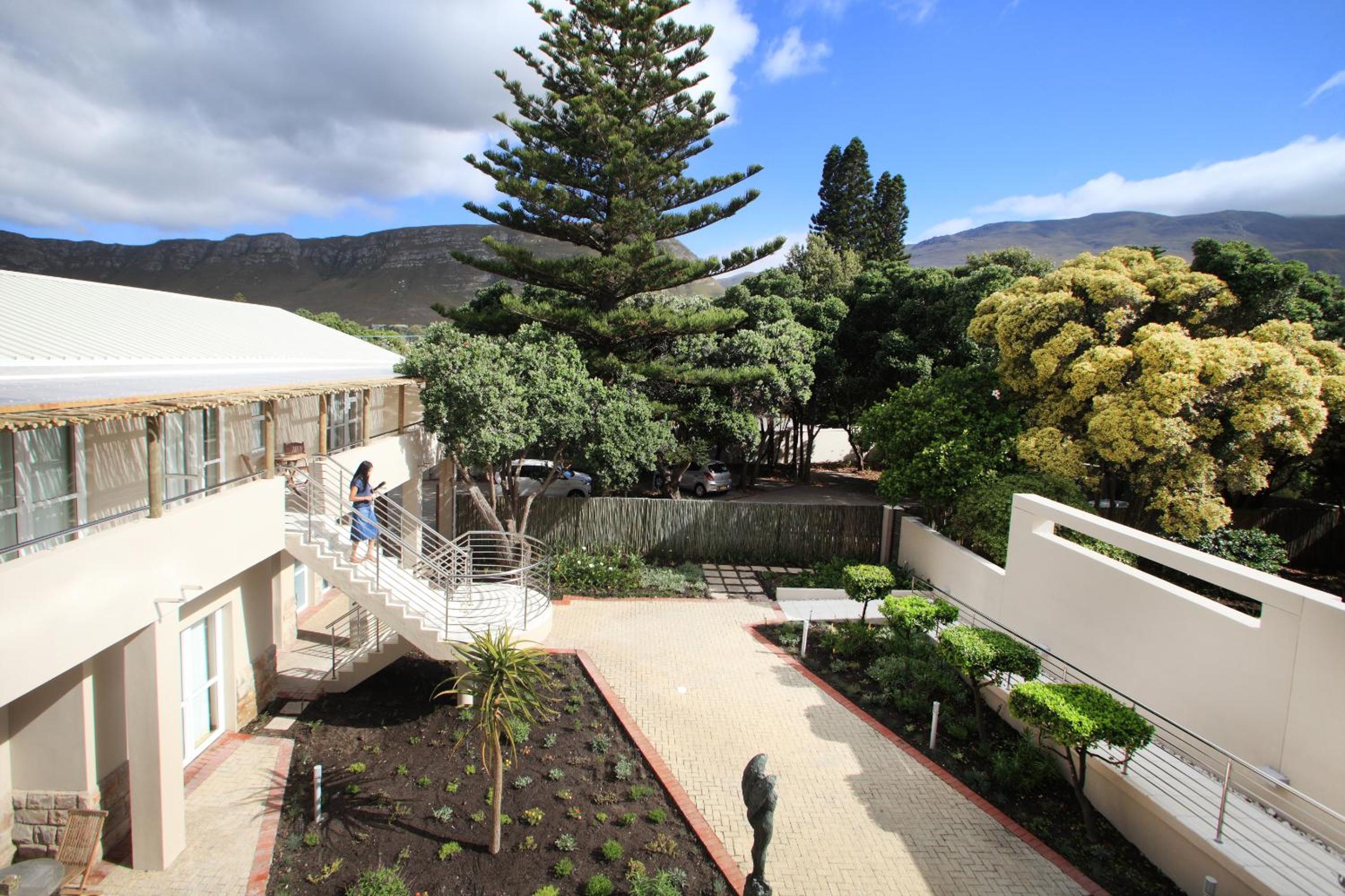 Standard Room with Garden View photo 2