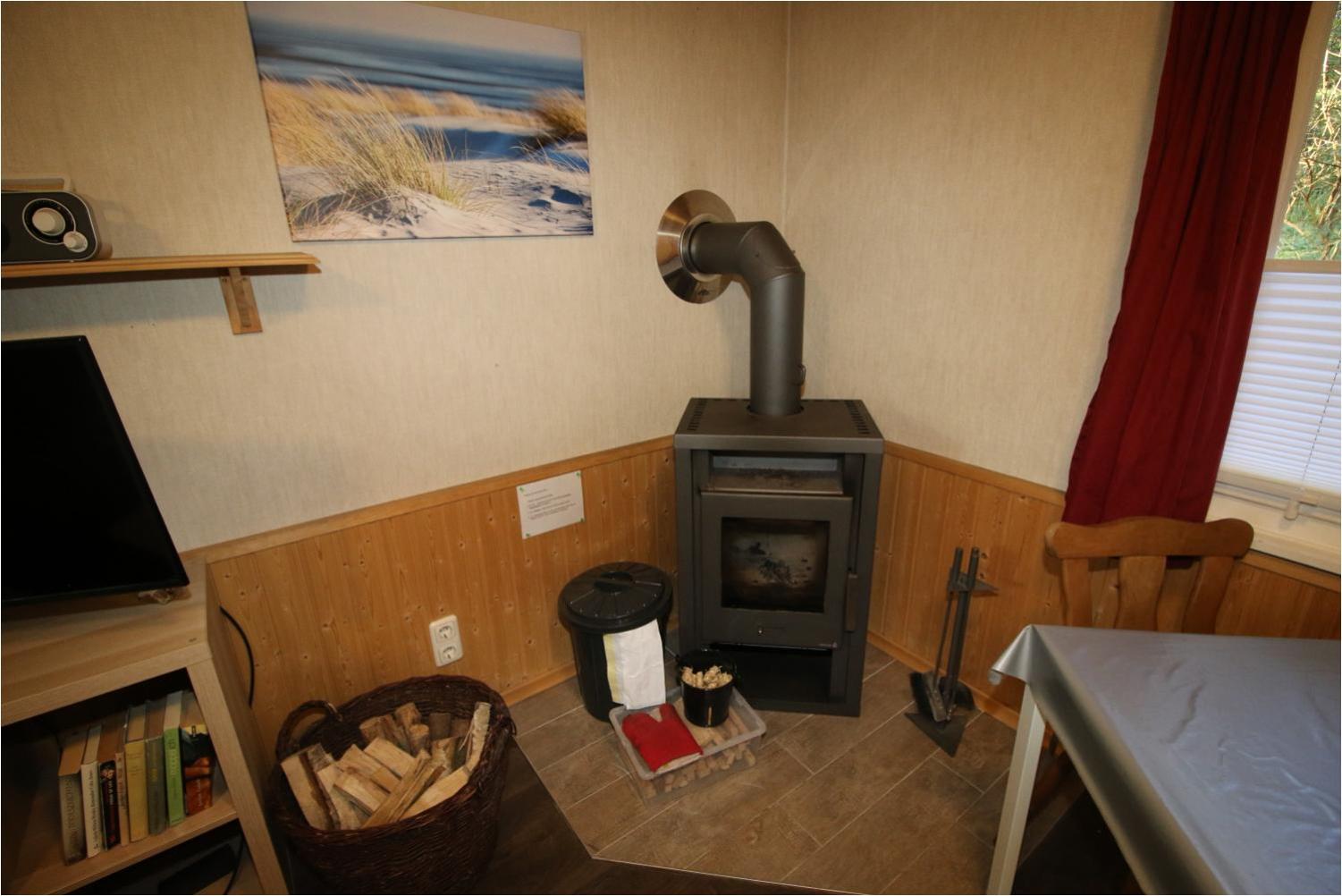One-Bedroom Bungalow photo 2