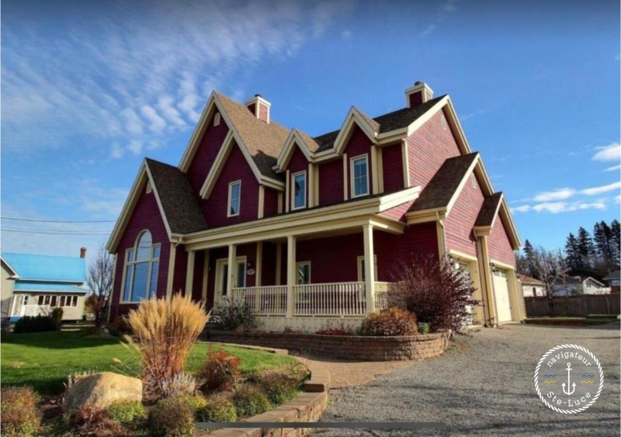 Villa with Sea View photo 1