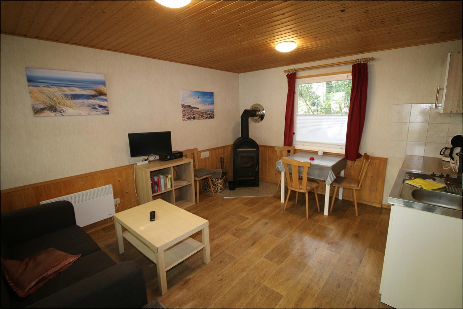 One-Bedroom Bungalow photo 1
