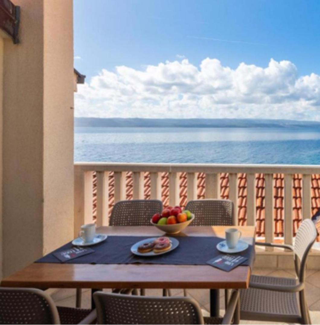 Studio Apartment with Sea View photo 2