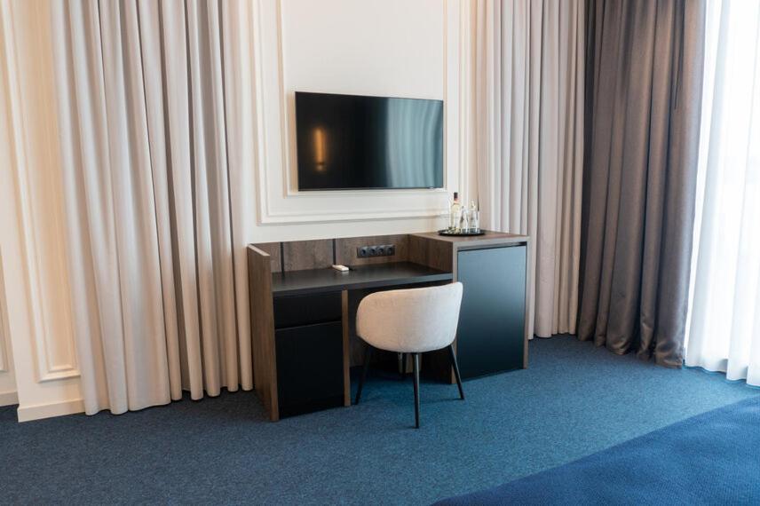 Suite With River View photo 3