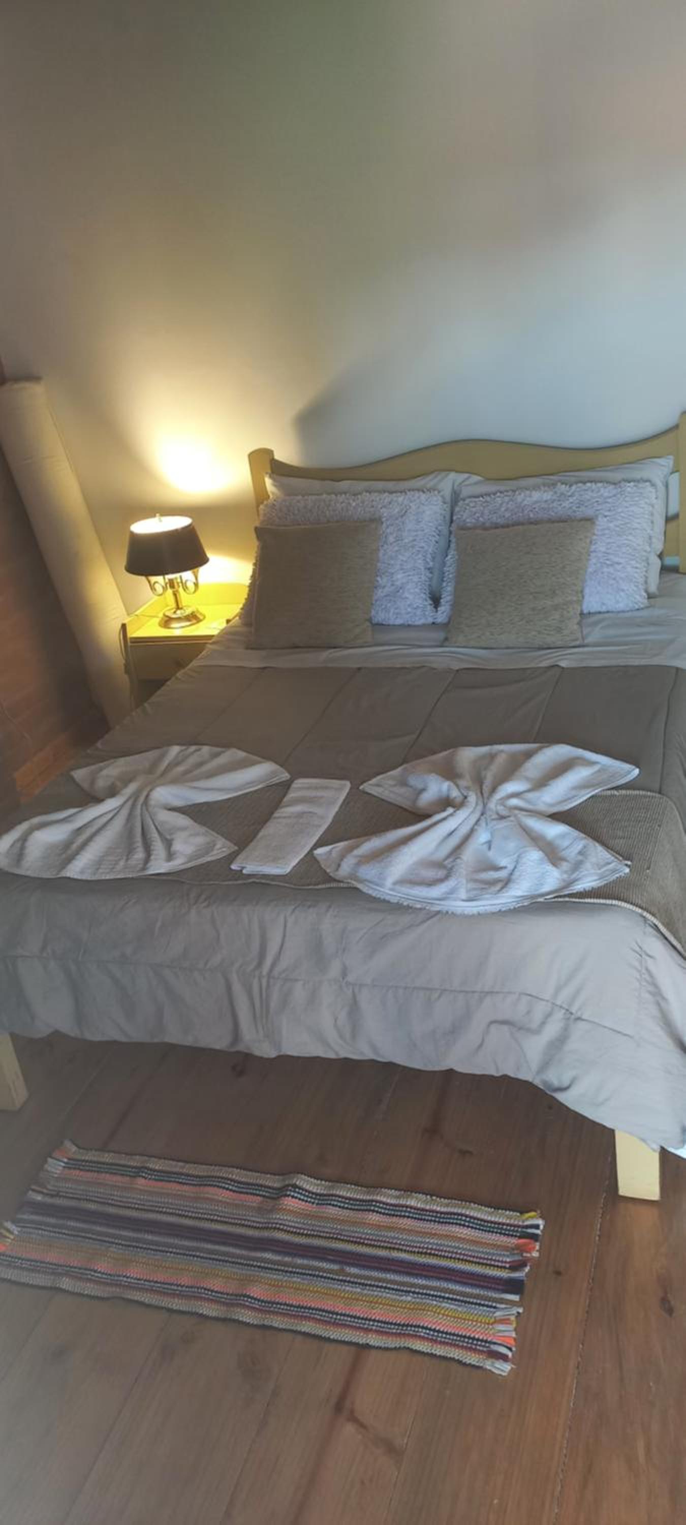One-Bedroom House photo 1