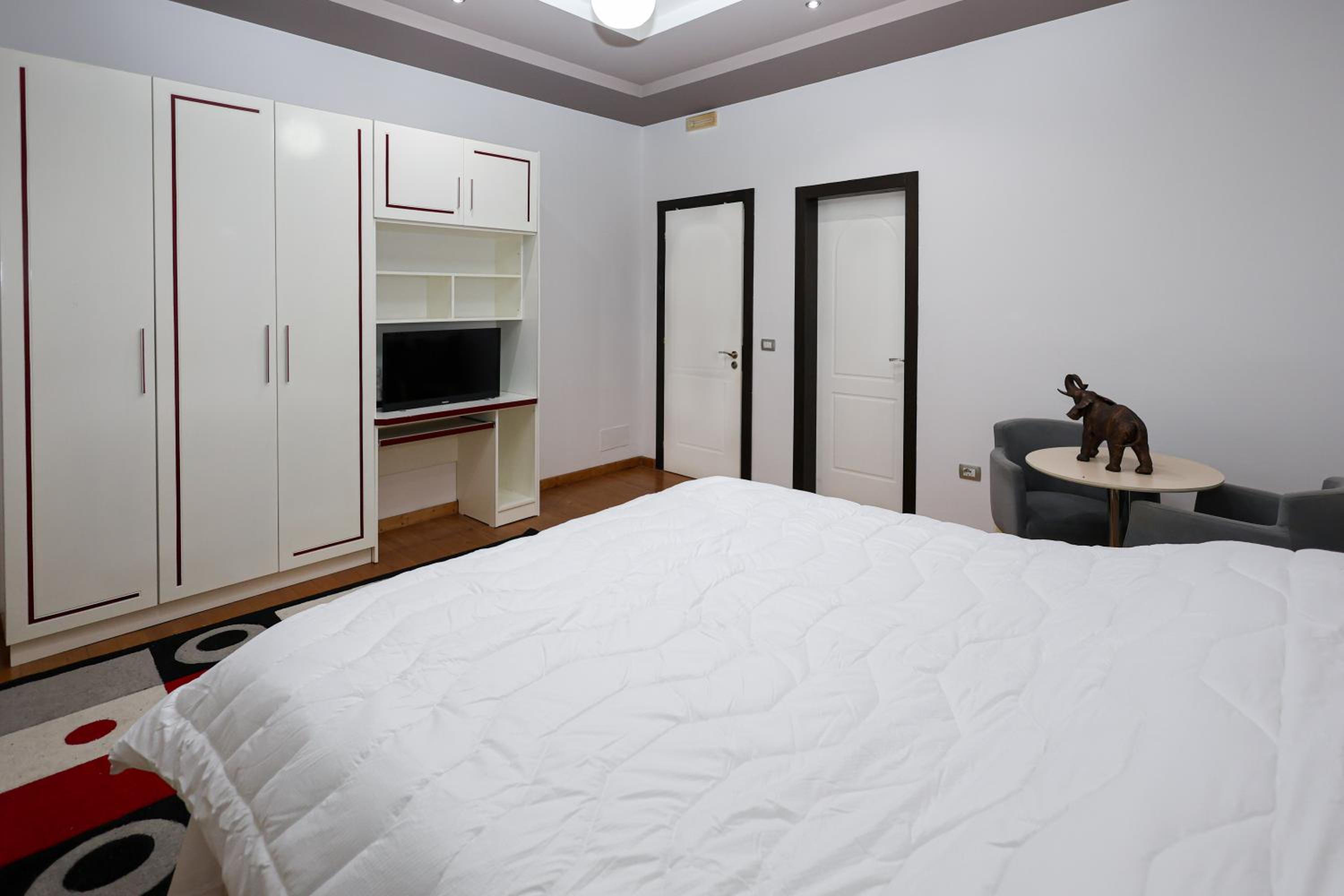 Deluxe Double Room With Shower