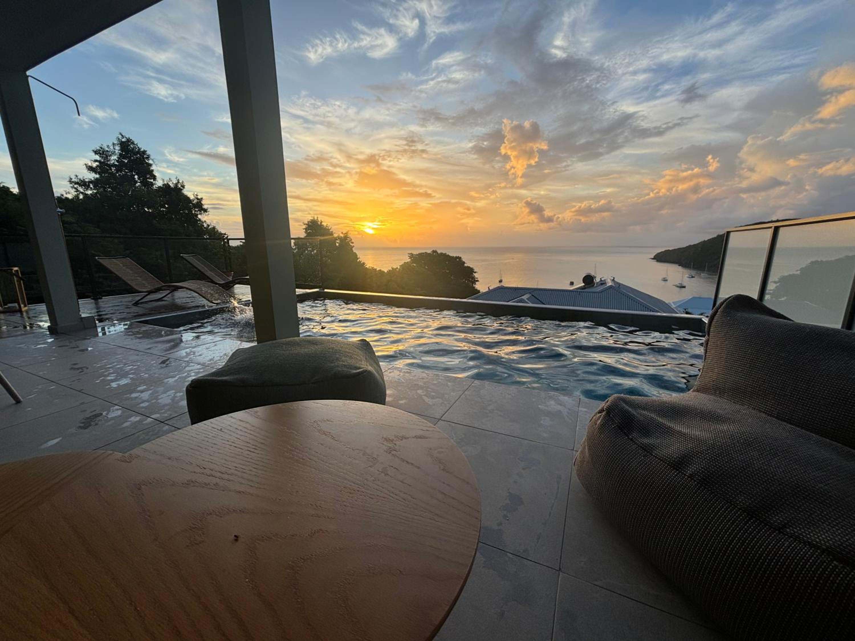 Three-Bedroom Villa photo 1