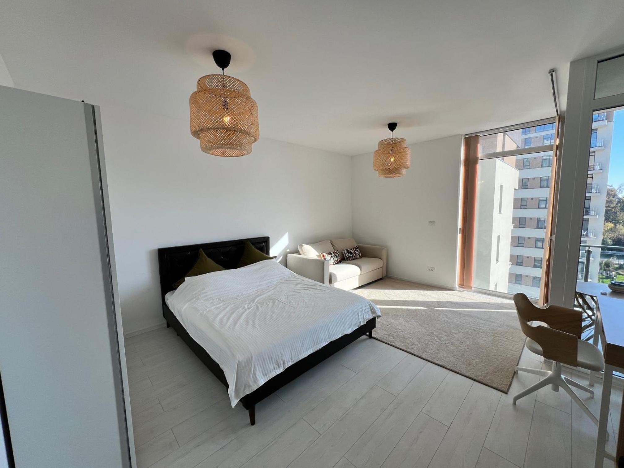 Apartment with Balcony photo 1