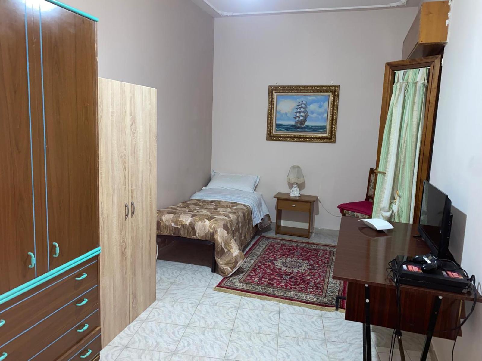 Double Room with Private Bathroom photo 1