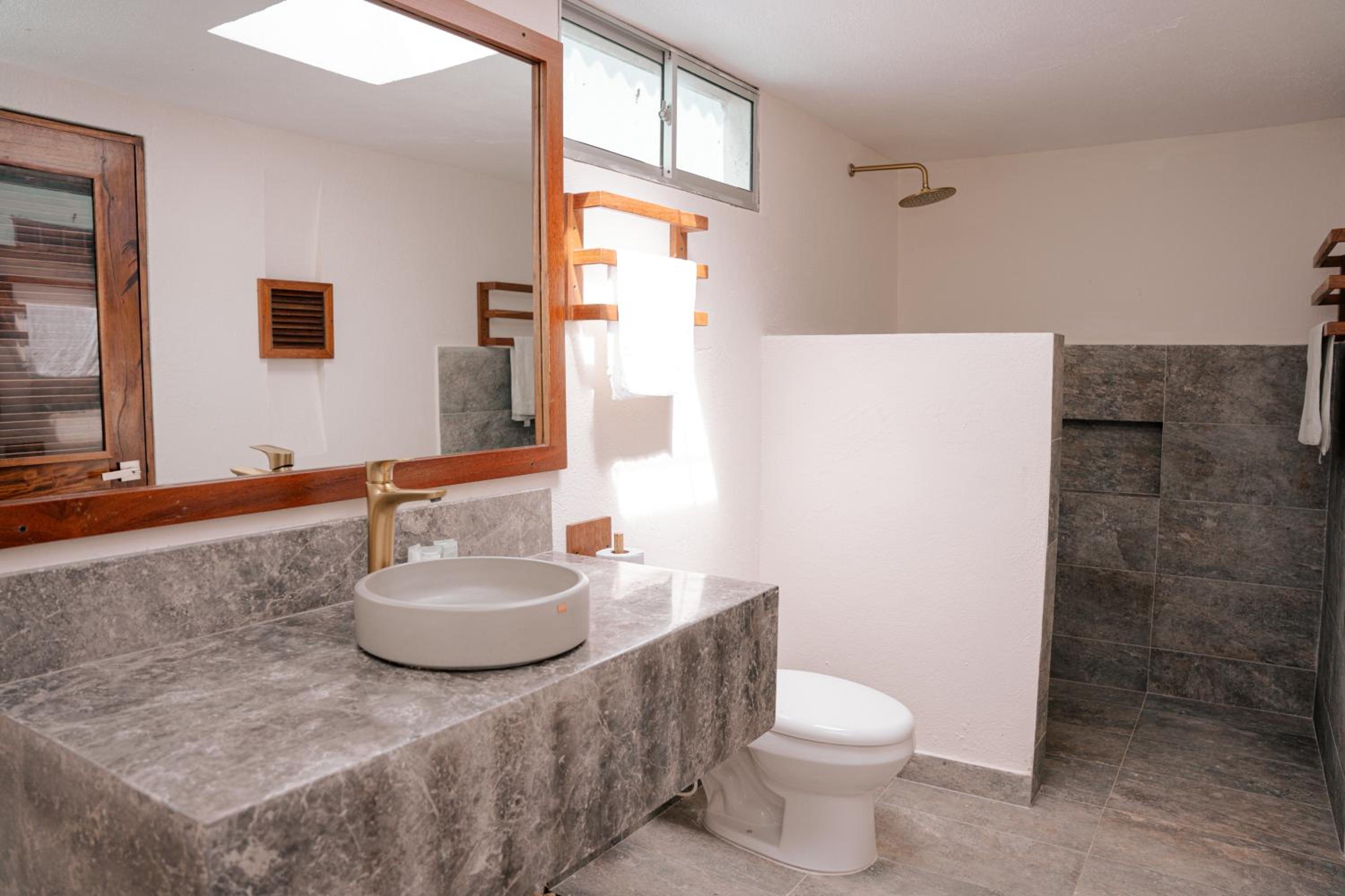 Double Room with Air Conditioning photo 2