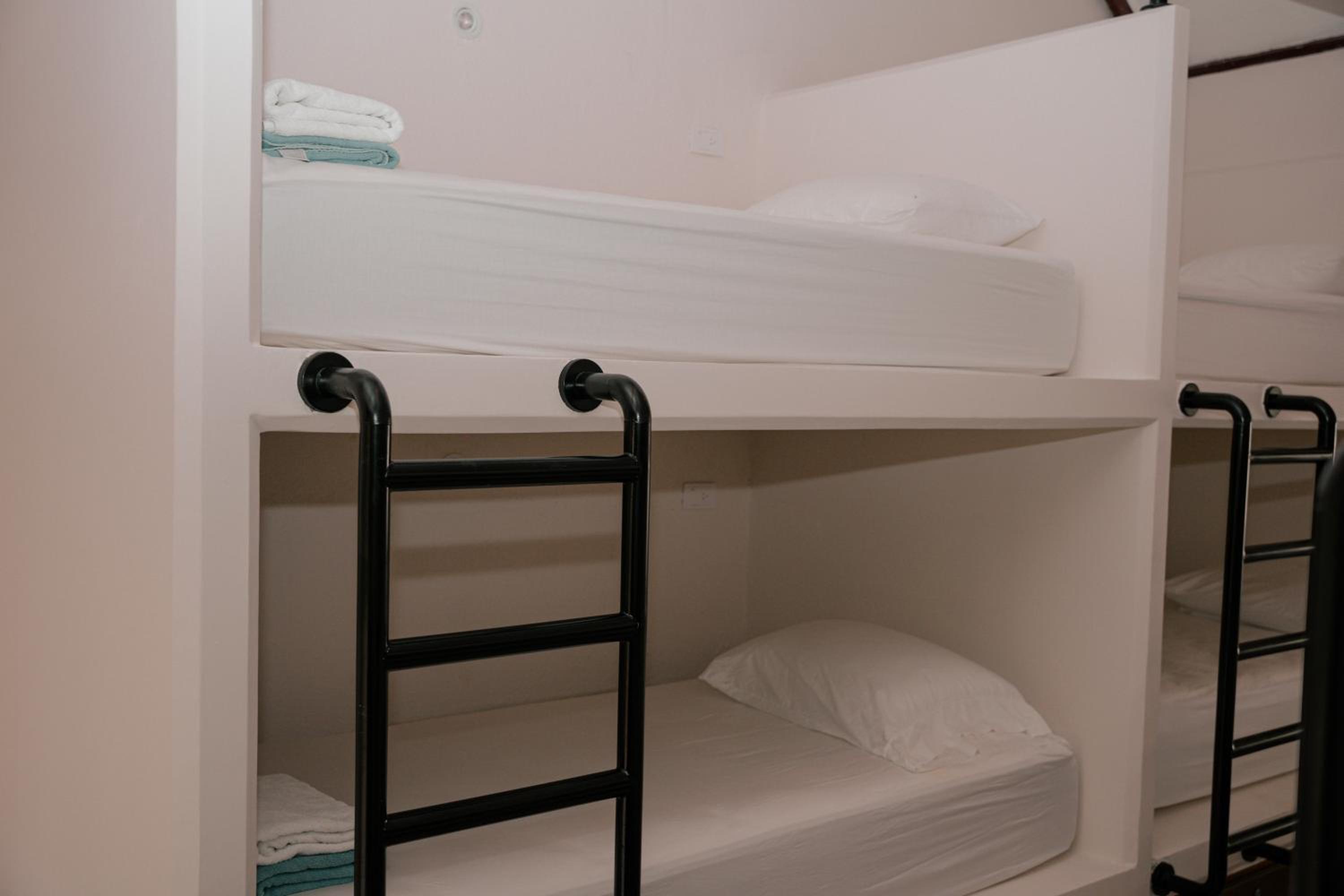 Single Bed in Female Dormitory Room photo 3