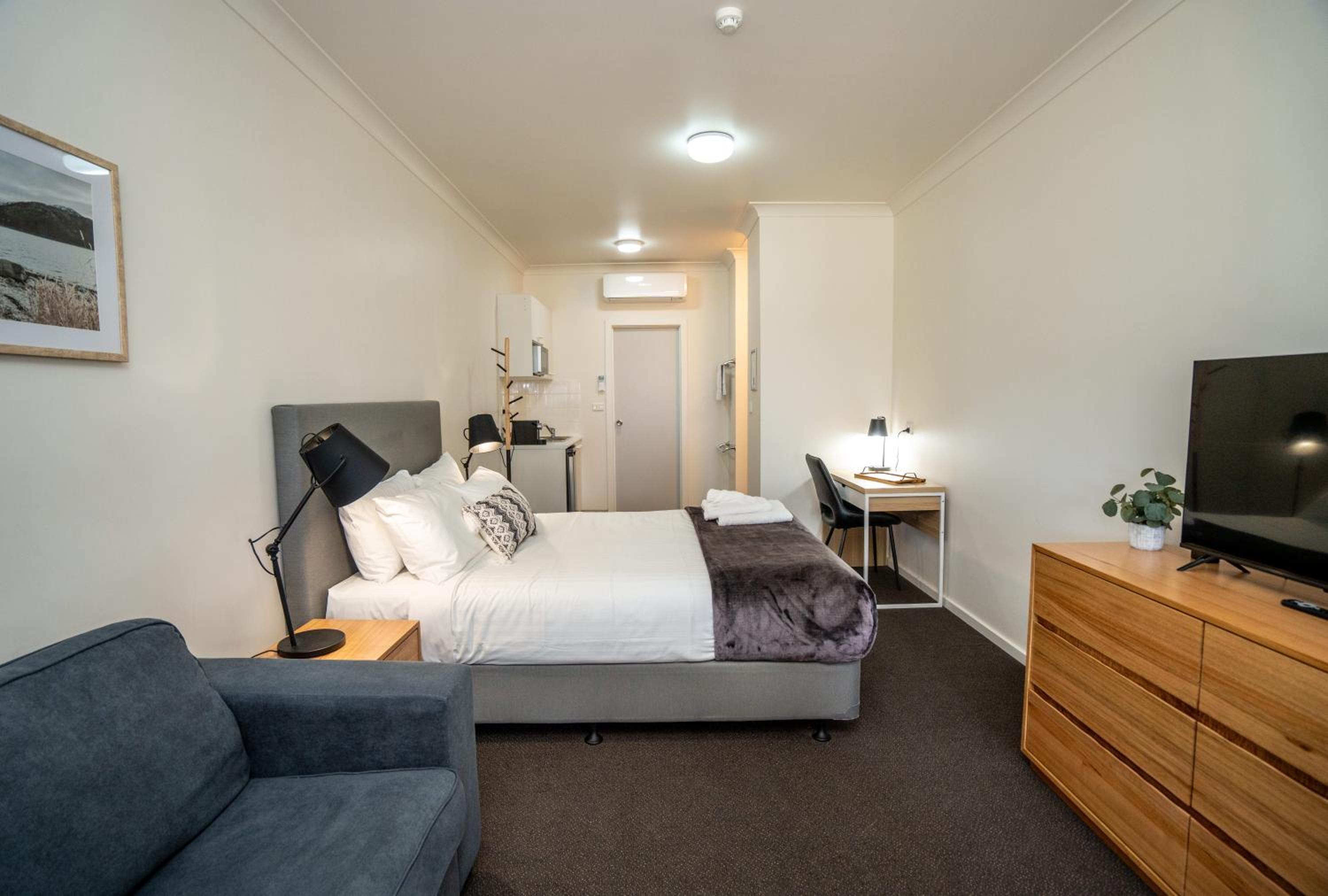 Deluxe Double Room photo 2