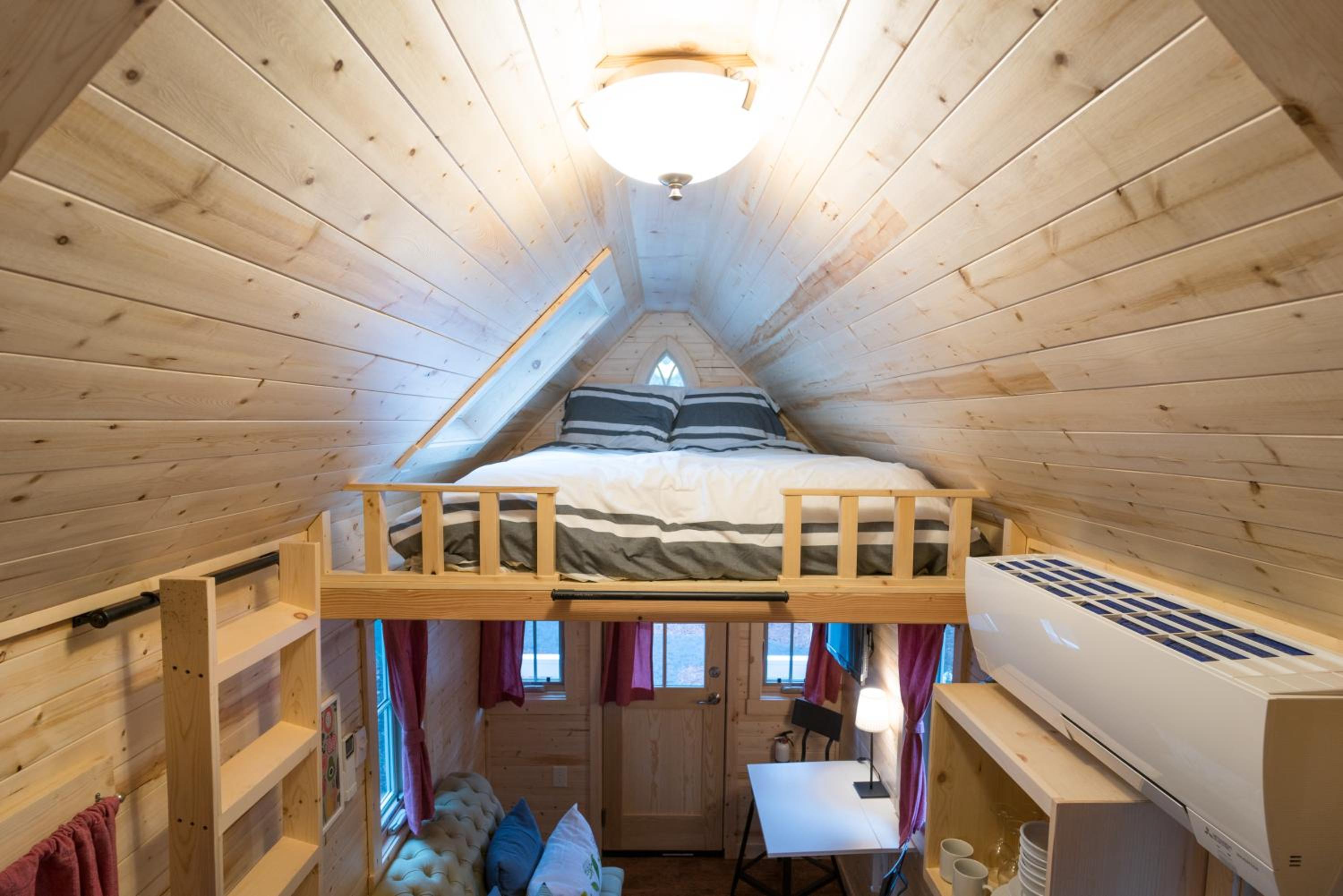 Scarlett Tiny House  photo 1