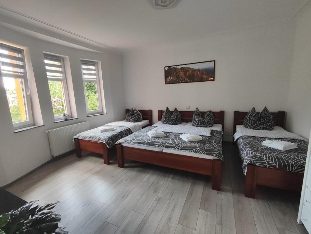 One-Bedroom Apartment - Photo 10