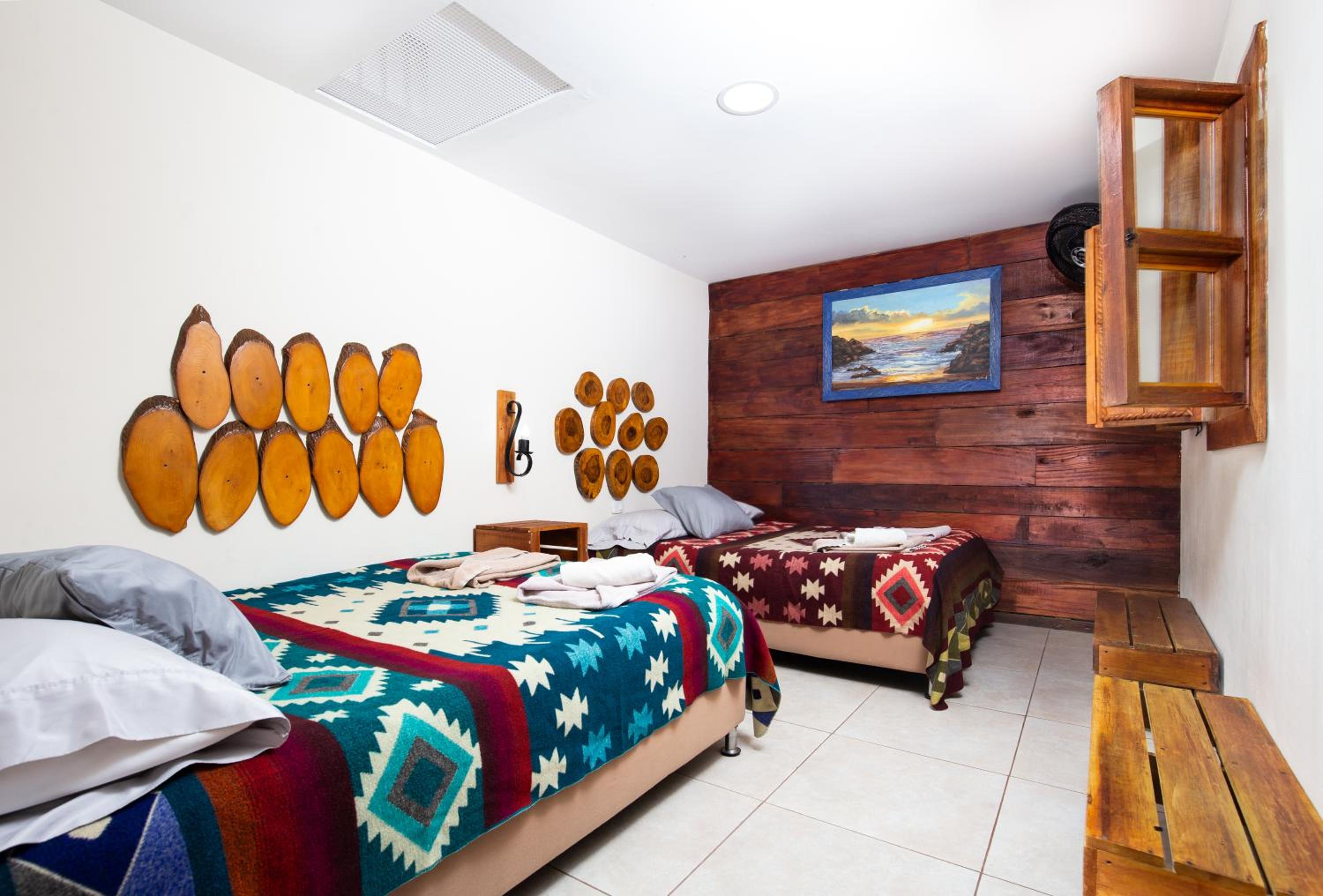 Economy Triple Room