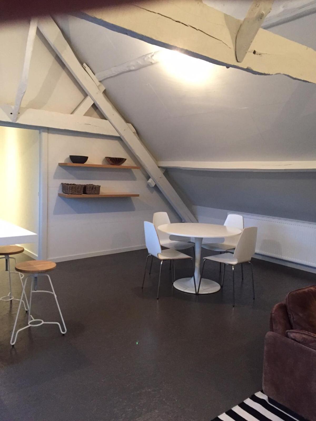 Two-Bedroom Apartment - Photo 8
